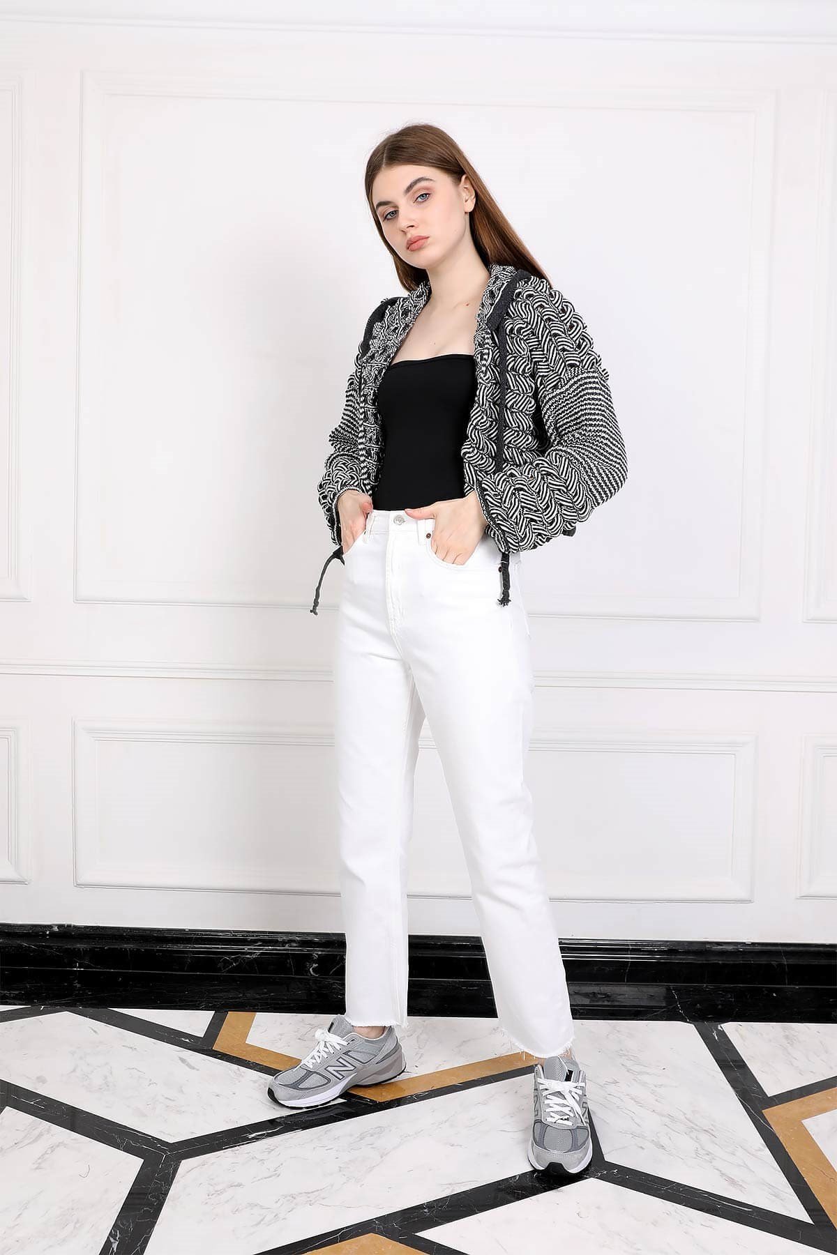 Kapşonlu örme hırka - Antrasit ve diğer Triko modellerimiz için online alışveriş mağazamızı ziyaret edin. 