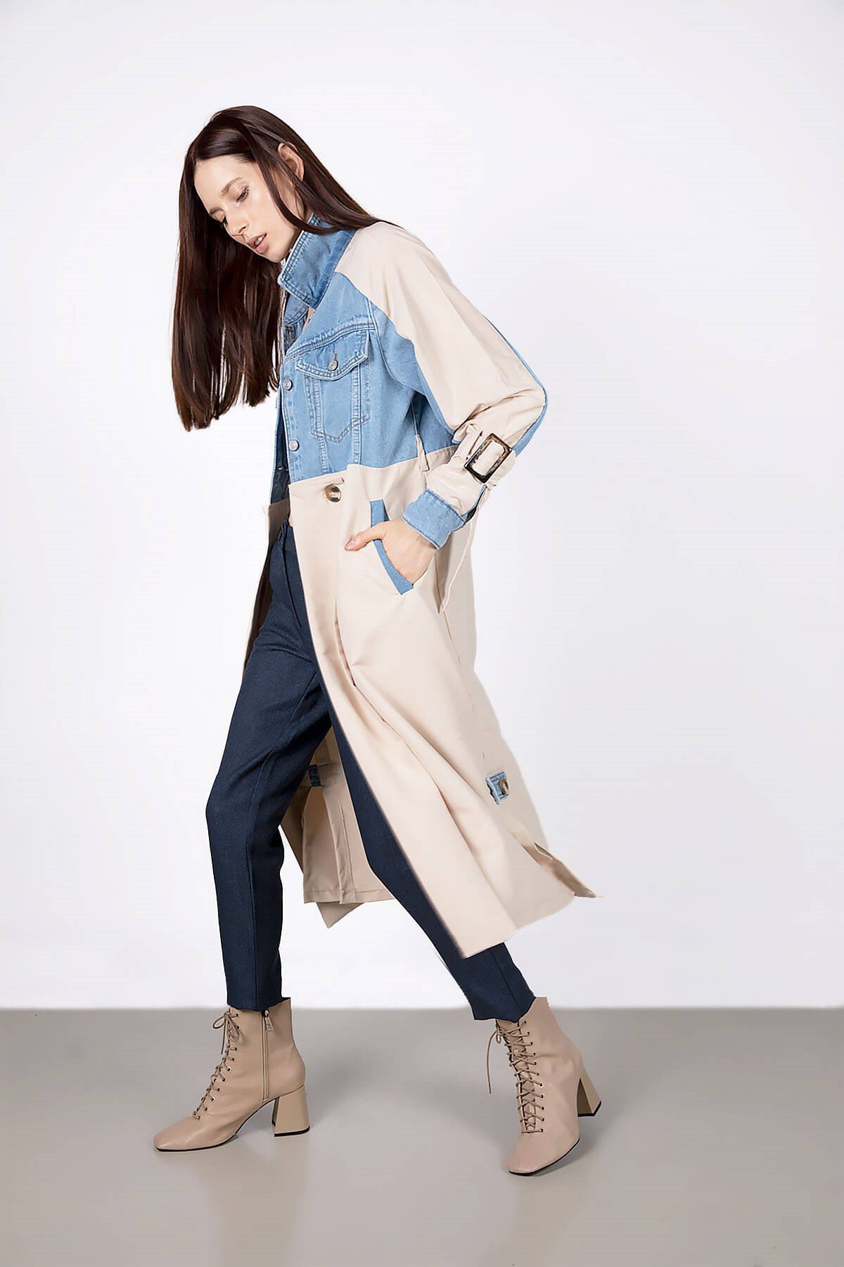 Kot detaylı uzun trençkot ve diğer Dış Giyim modellerimiz için online alışveriş mağazamızı ziyaret edin. 