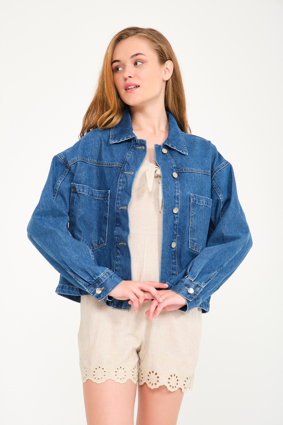 Mavi Oversize Cepli Kot Ceket ve diğer Ceket modellerimiz için online alışveriş mağazamızı ziyaret edin. 