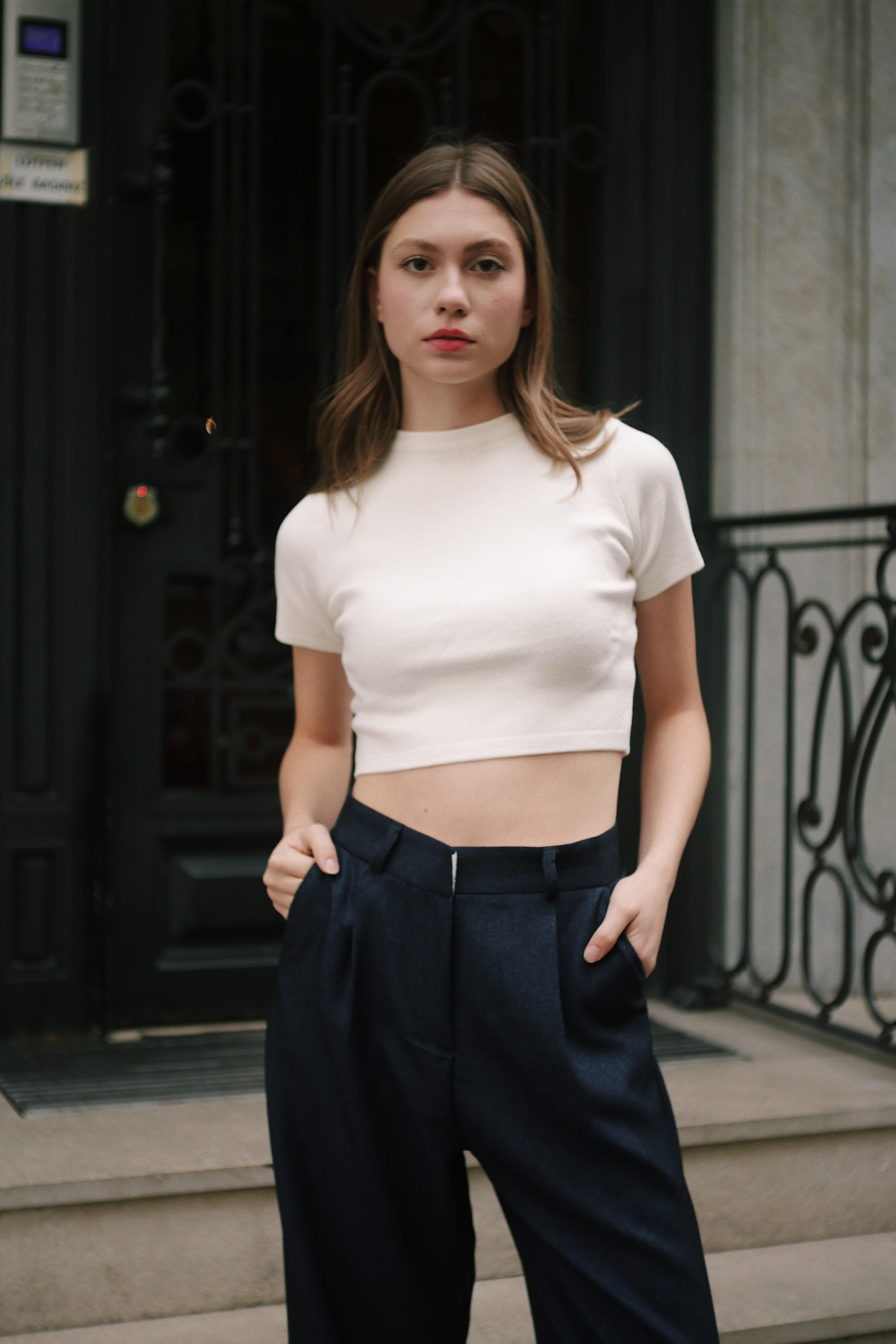 Palazzo Pamuk Kadın Lacivert Kumaş Pantolon ve diğer Pantolon modellerimiz için online alışveriş mağazamızı ziyaret edin. 