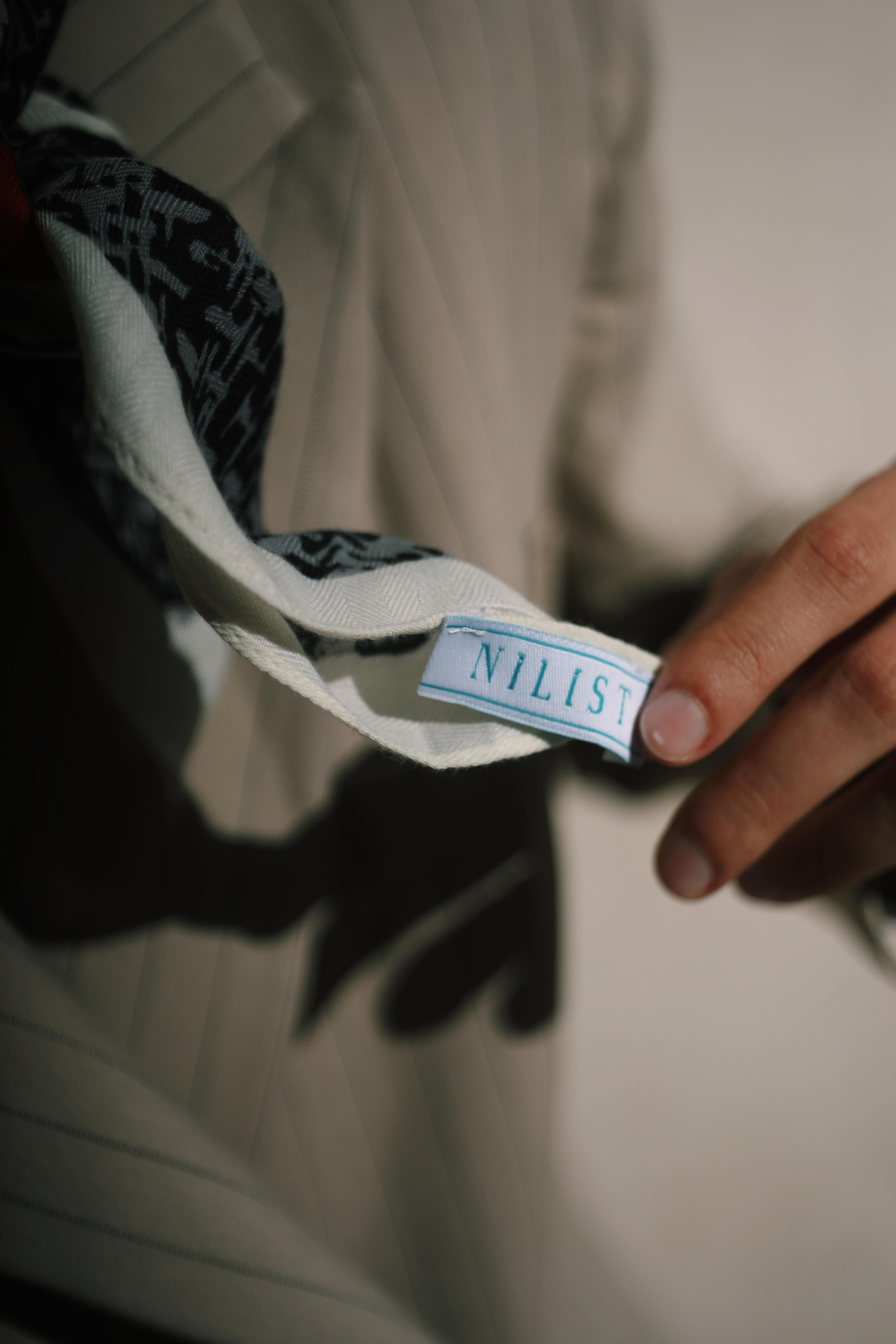 Pamuk Siyah-Krem Rengi-Gri Desenli Şal Fular ve diğer Fular modellerimiz için online alışveriş mağazamızı ziyaret edin. 