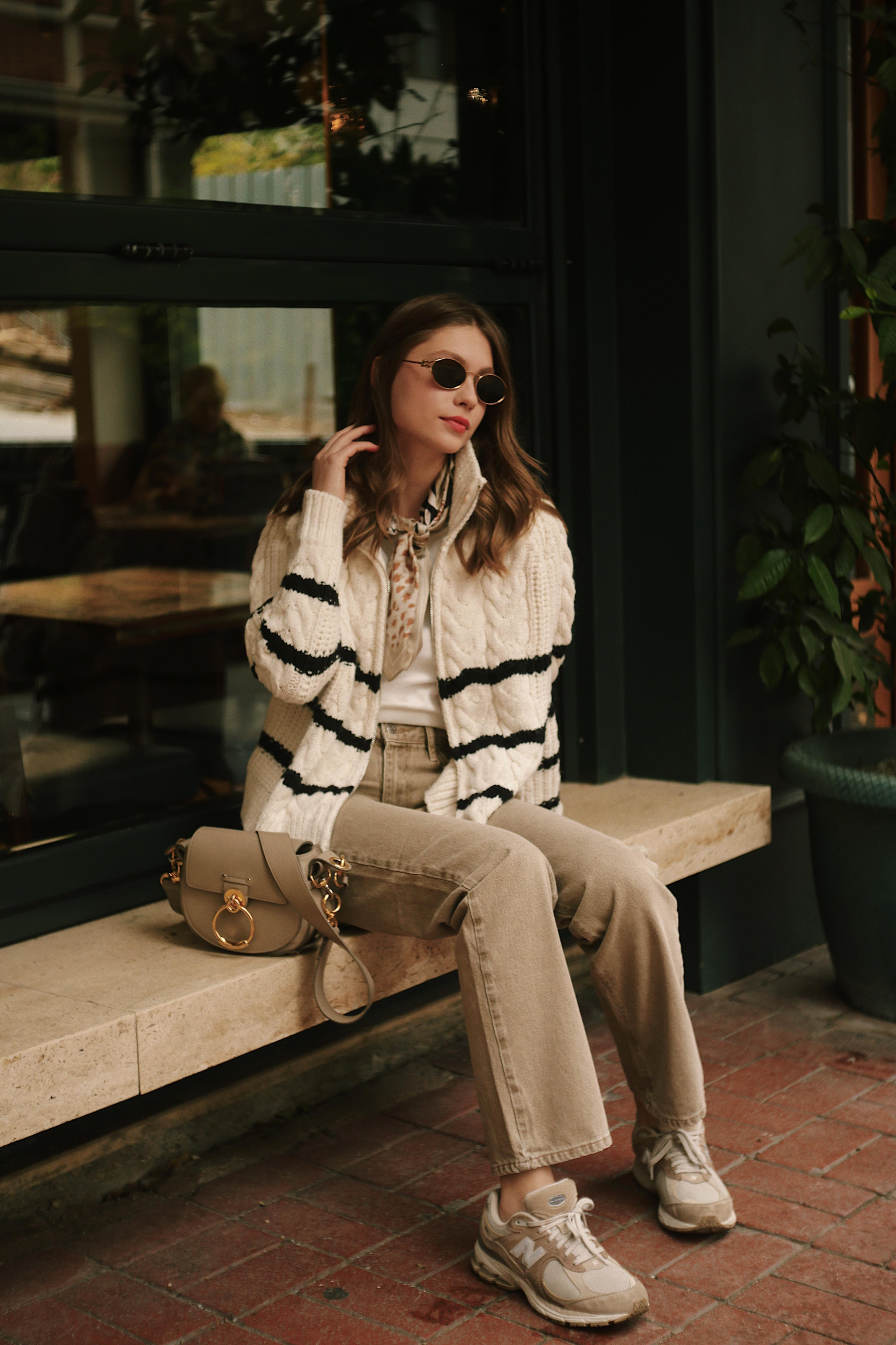 Straight Düz Paça Kadın Kahverengi Denim Jean Kot Pantolon ve diğer Pantolon modellerimiz için online alışveriş mağazamızı ziyaret edin. 