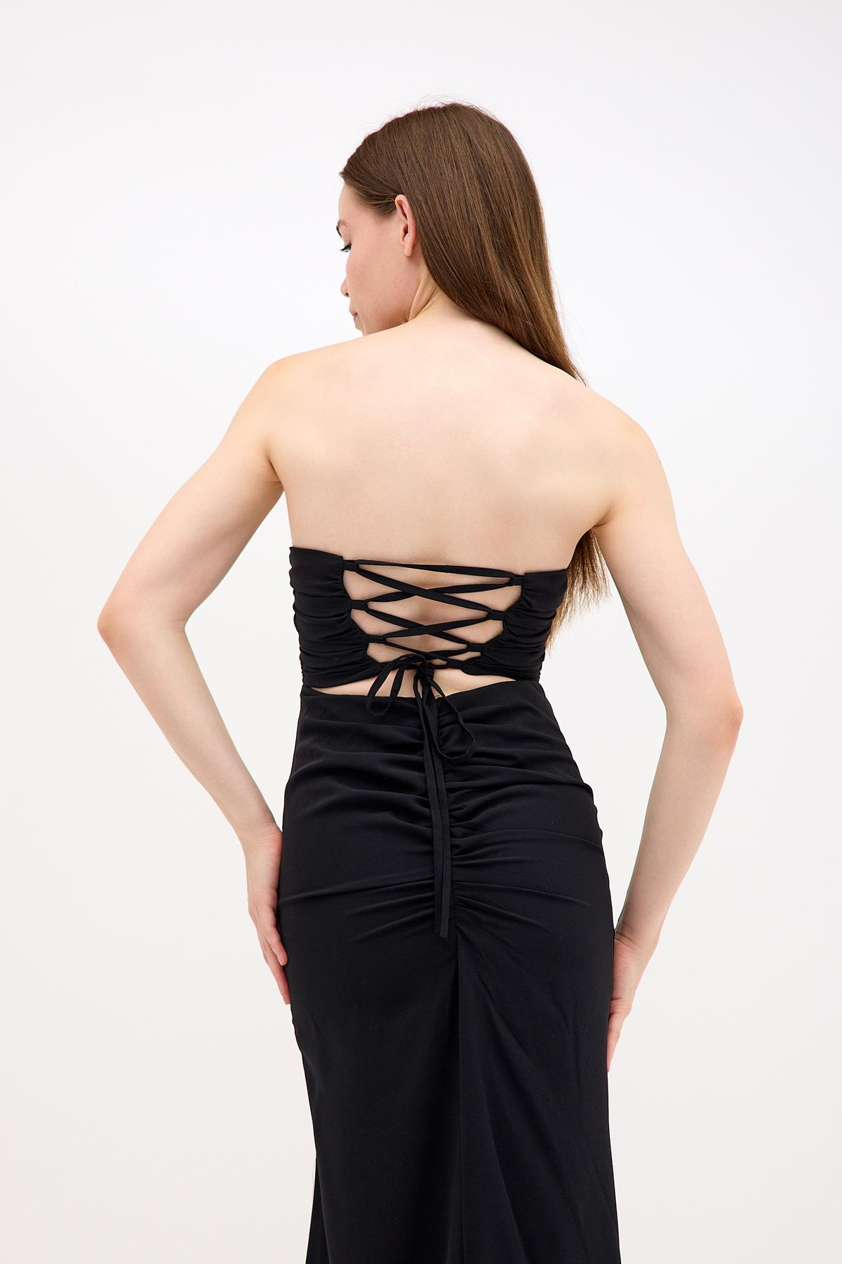 Straplez Arkası Bağlama Detaylı Viskon Pamuklu Elbise ve diğer Elbise modellerimiz için online alışveriş mağazamızı ziyaret edin. 