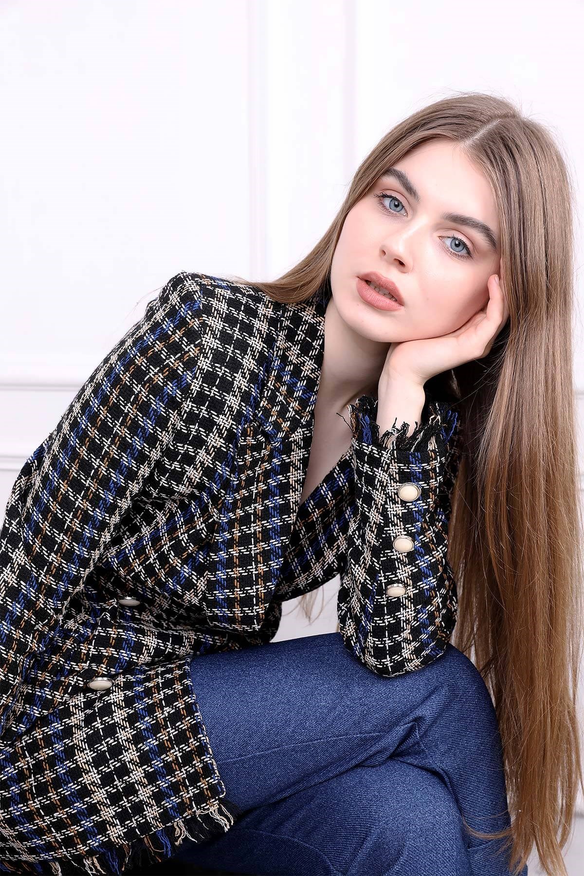 Tuvit Ceket - Siyah Lacivert  ve diğer Dış Giyim modellerimiz için online alışveriş mağazamızı ziyaret edin. 