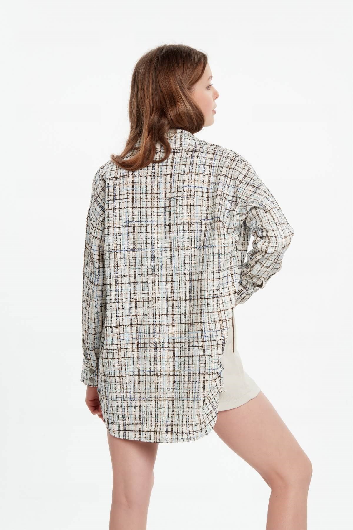 Tuvit ekose bol kesim gömlek ceket ve diğer Bluz/Gömlek modellerimiz için online alışveriş mağazamızı ziyaret edin. 