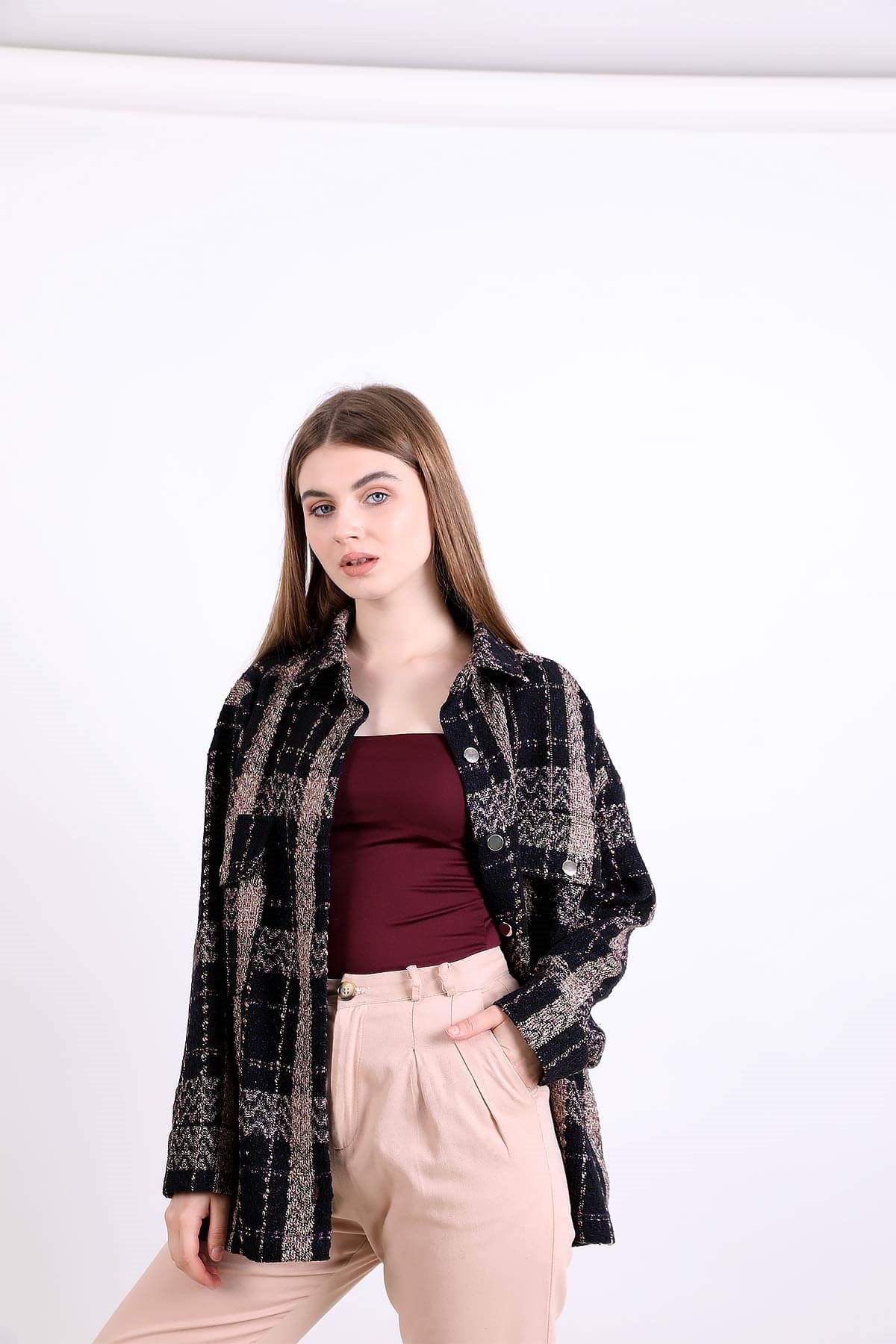 Tuvit Ekose desenli gömlek ceket siyah lila desenli ve diğer Ceket modellerimiz için online alışveriş mağazamızı ziyaret edin. 