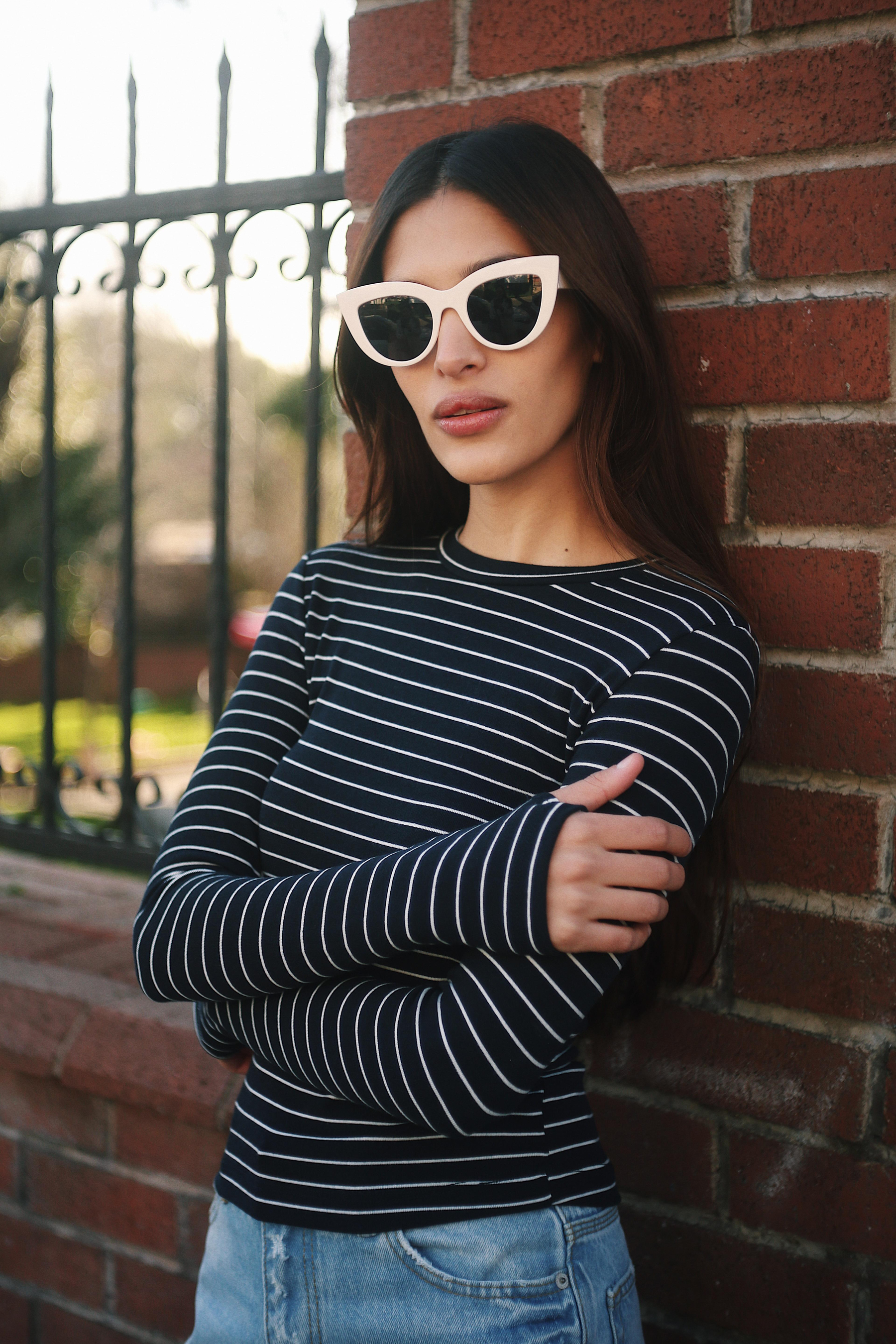 Uzun Kollu Bisiklet Yaka Modal Kumaş Soft Touch Fitted Esnek Kadın Lacivert Beyaz Çizgili Bluz Body Basic ve diğer Bluz modellerimiz için online alışveriş mağazamızı ziyaret edin. 