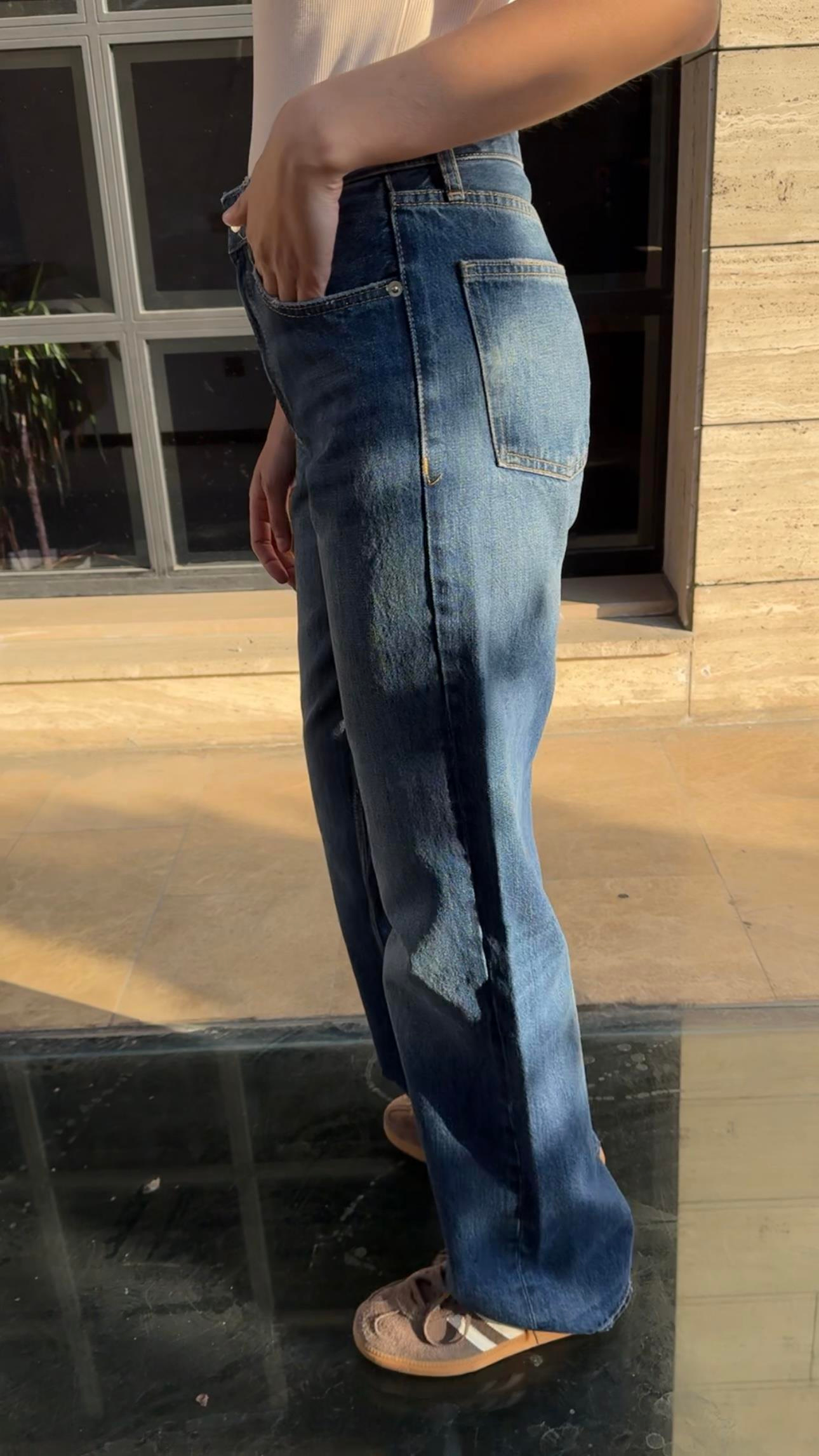 Wide leg Bol Paça Kadın Lacivert Denim Jean Kot Pantolon ve diğer Jean modellerimiz için online alışveriş mağazamızı ziyaret edin. 