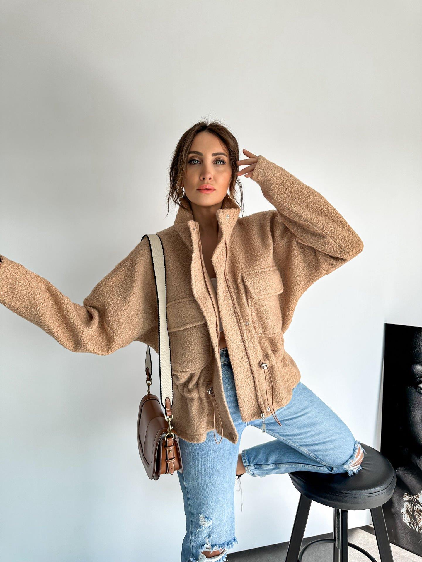 Camel Büzgülü Buklet Mont