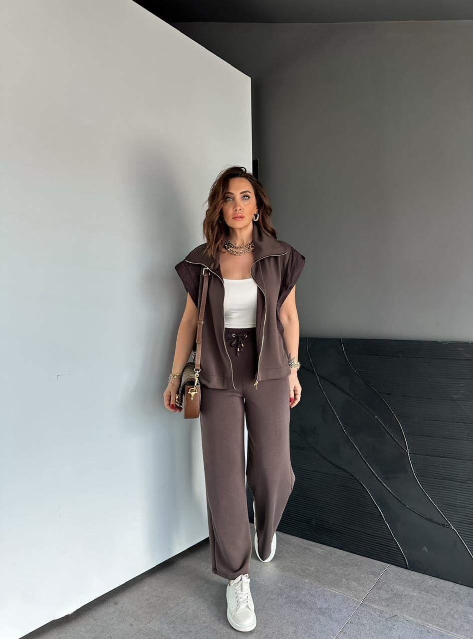 Kahve Paraşüt Detaylı Yelekli Takım