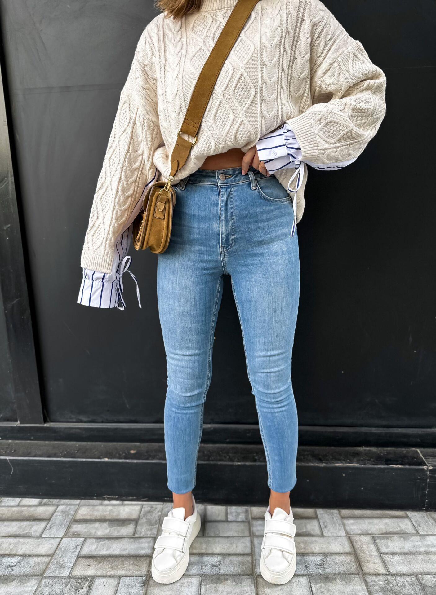 Mavi Slim Fit Likralı Jean