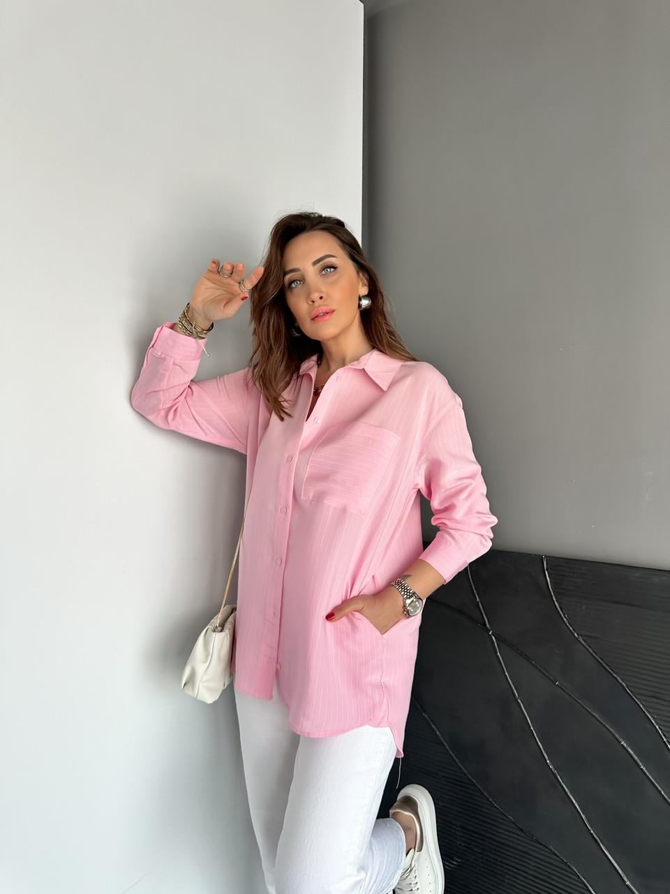 Pembe Çizgili Cepli Basic Gömlek