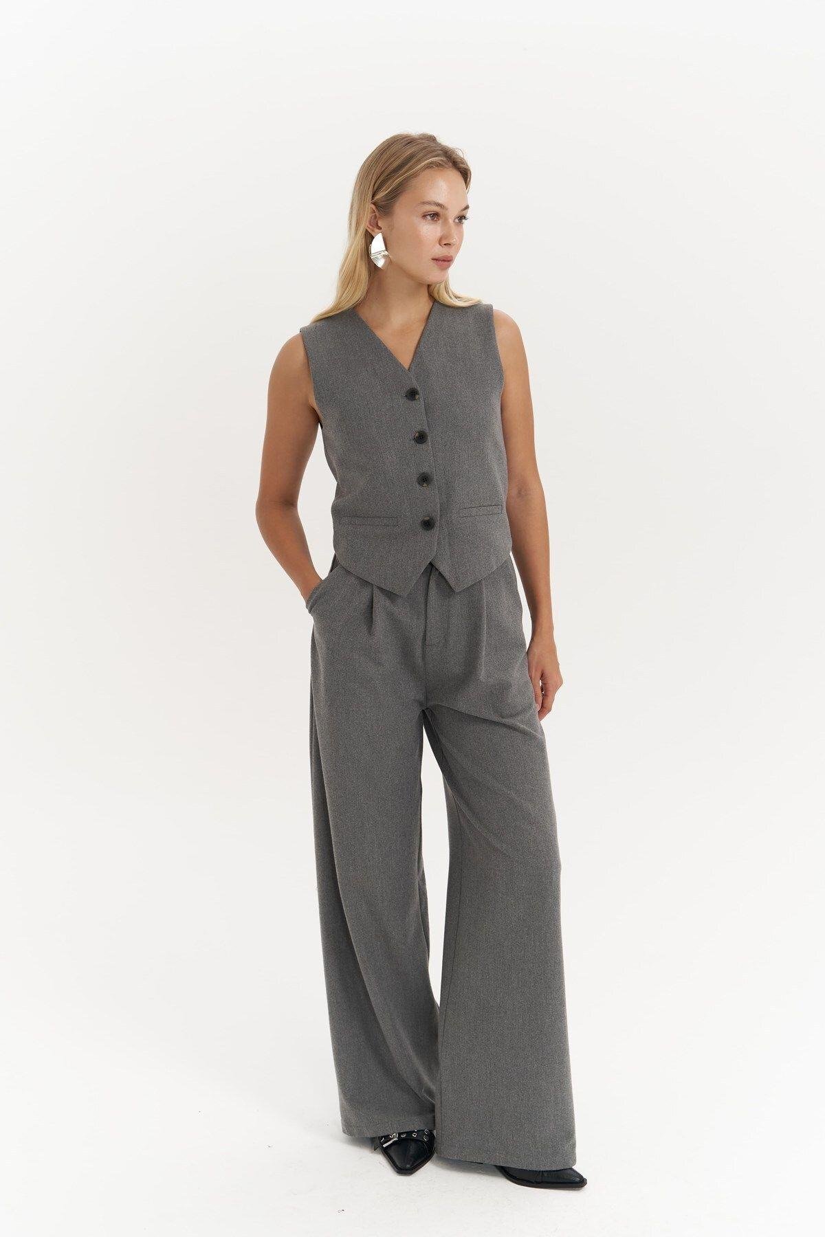 Blake Light Gray Blazer Vest and Trousers Set