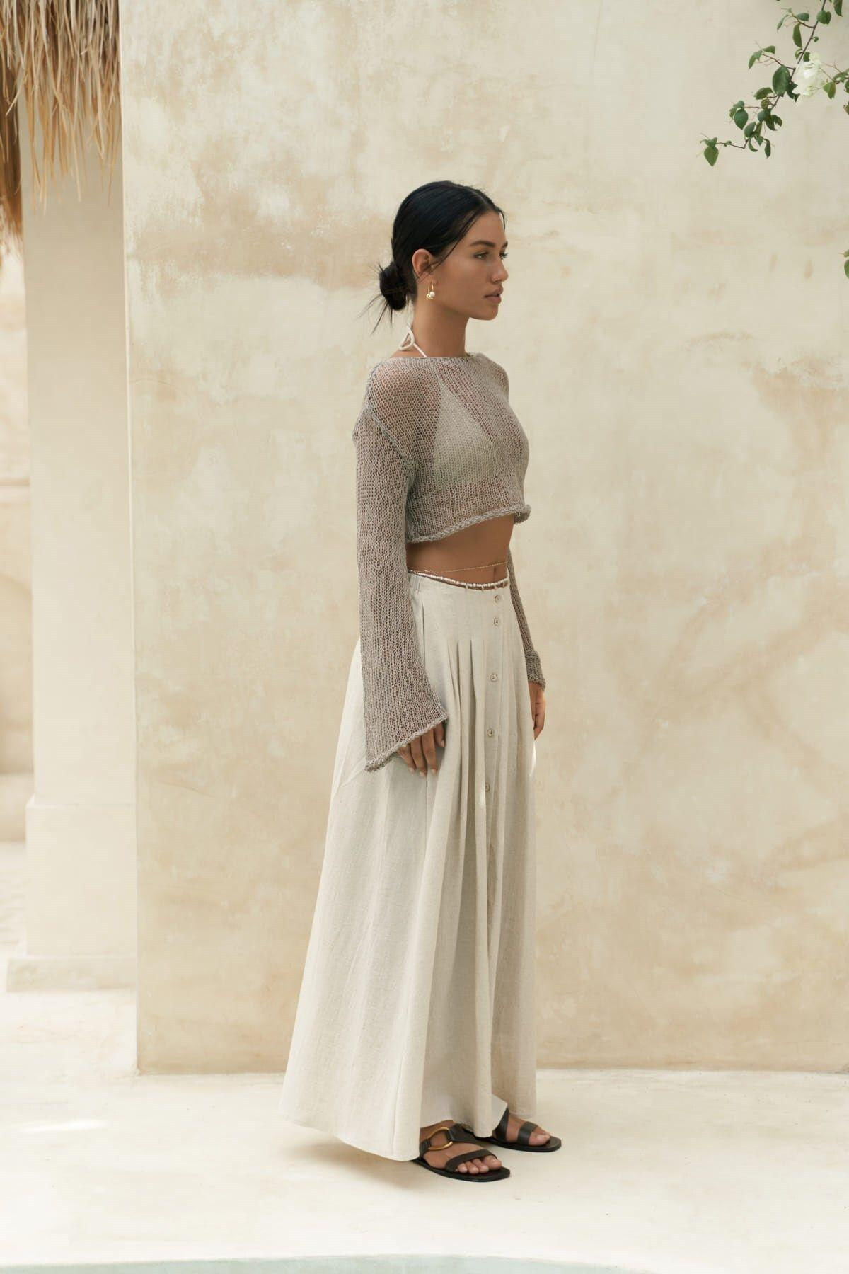 Bohemai Daisy Gray Brown Knit Crop