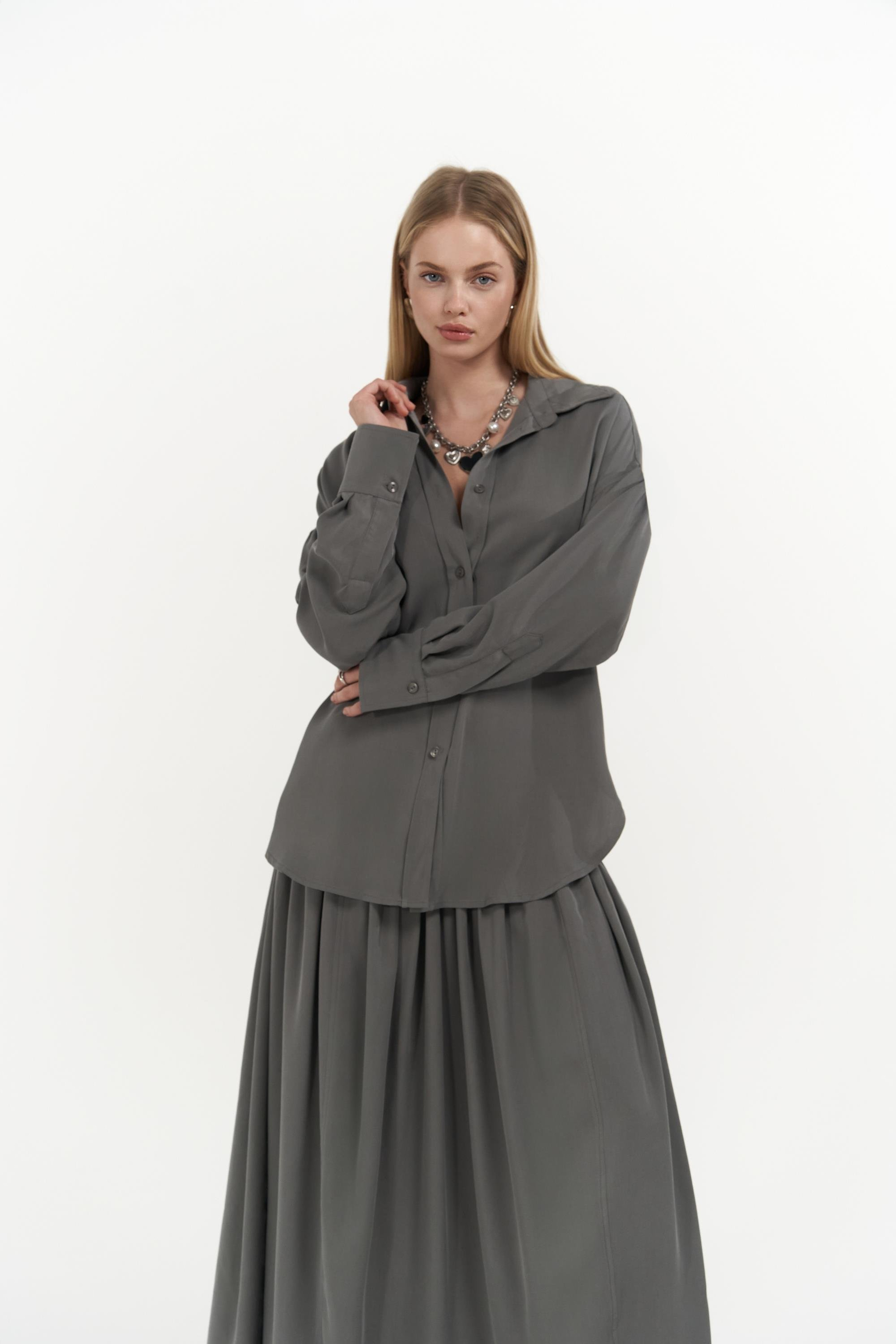 Ginevra Gri Gömlek Etek Takım