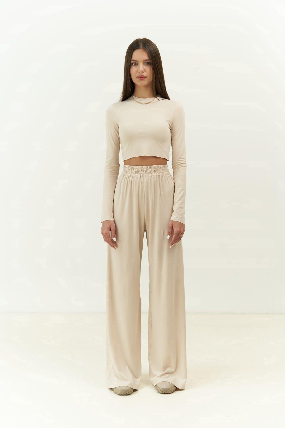 Jany Uzun Kollu Bej Crop Pantolon Takım
