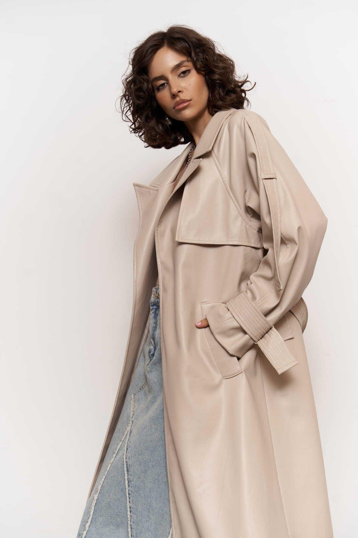 Mai Layton Beige Trenchcoat