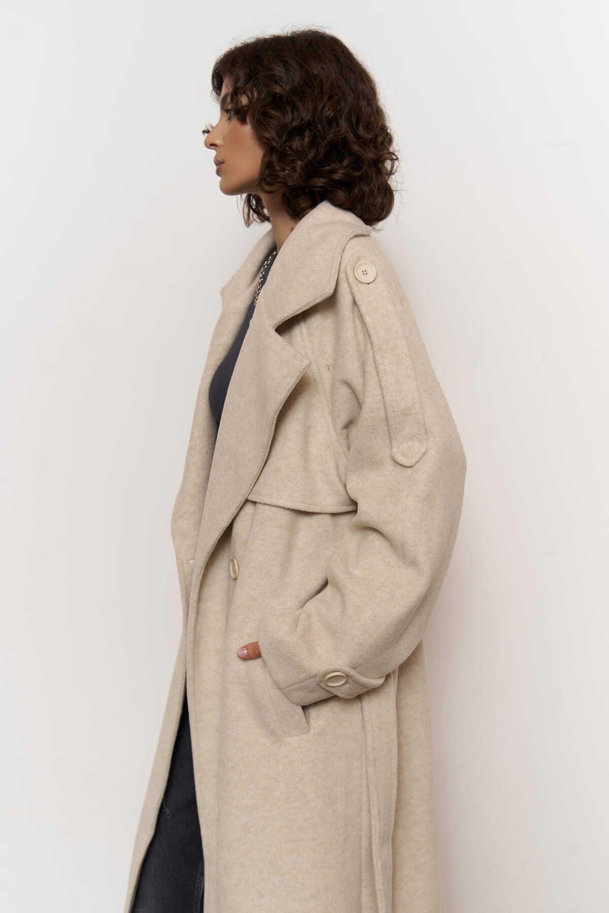 Mai Moscow Beige Cachet Coat