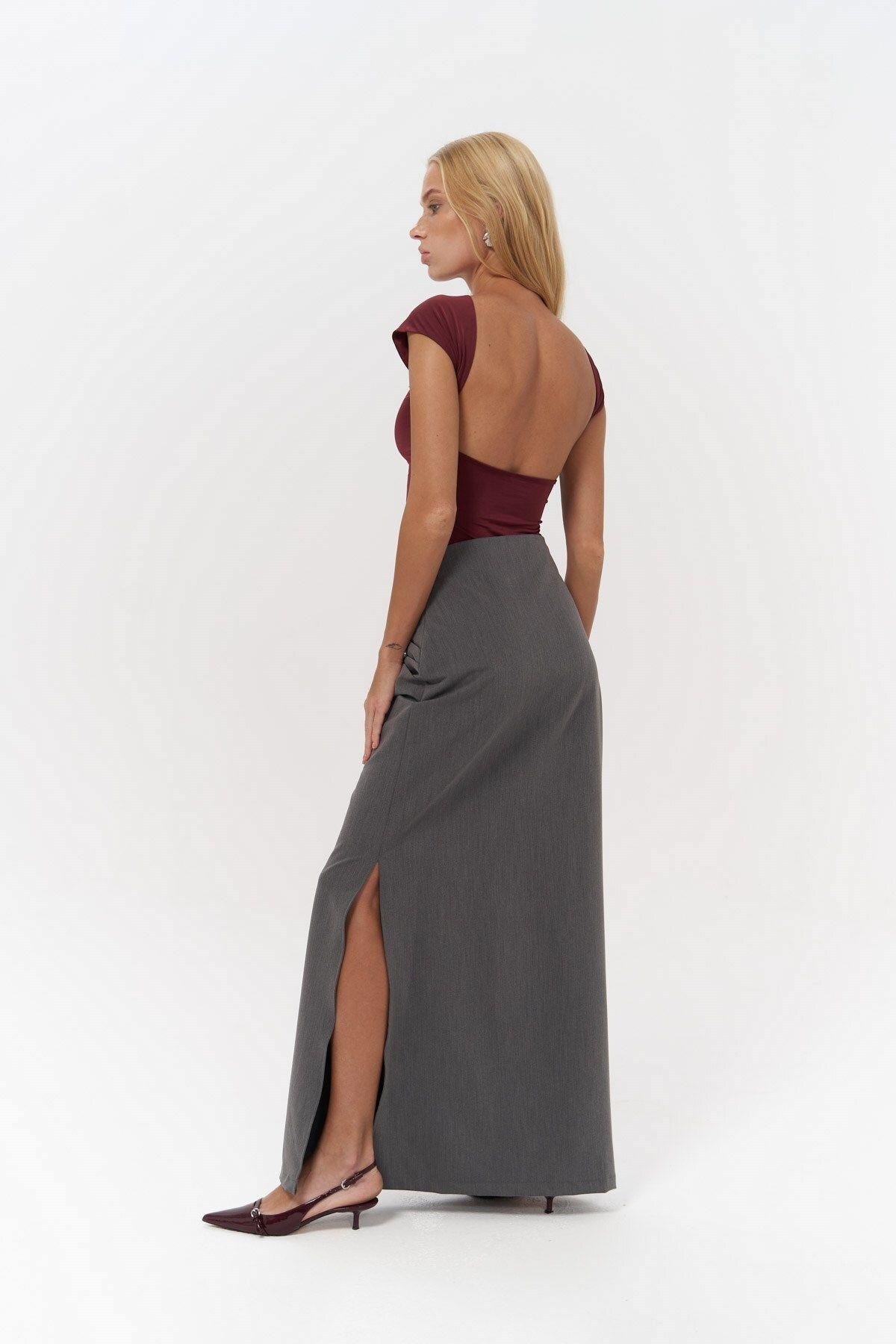 Nives Burgundy Crop with Open Back