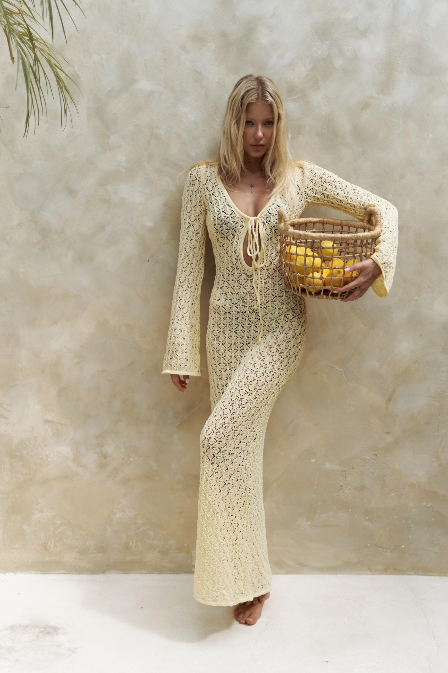 Nugruho Bağlama Detay Sarı Triko Uzun Elbise