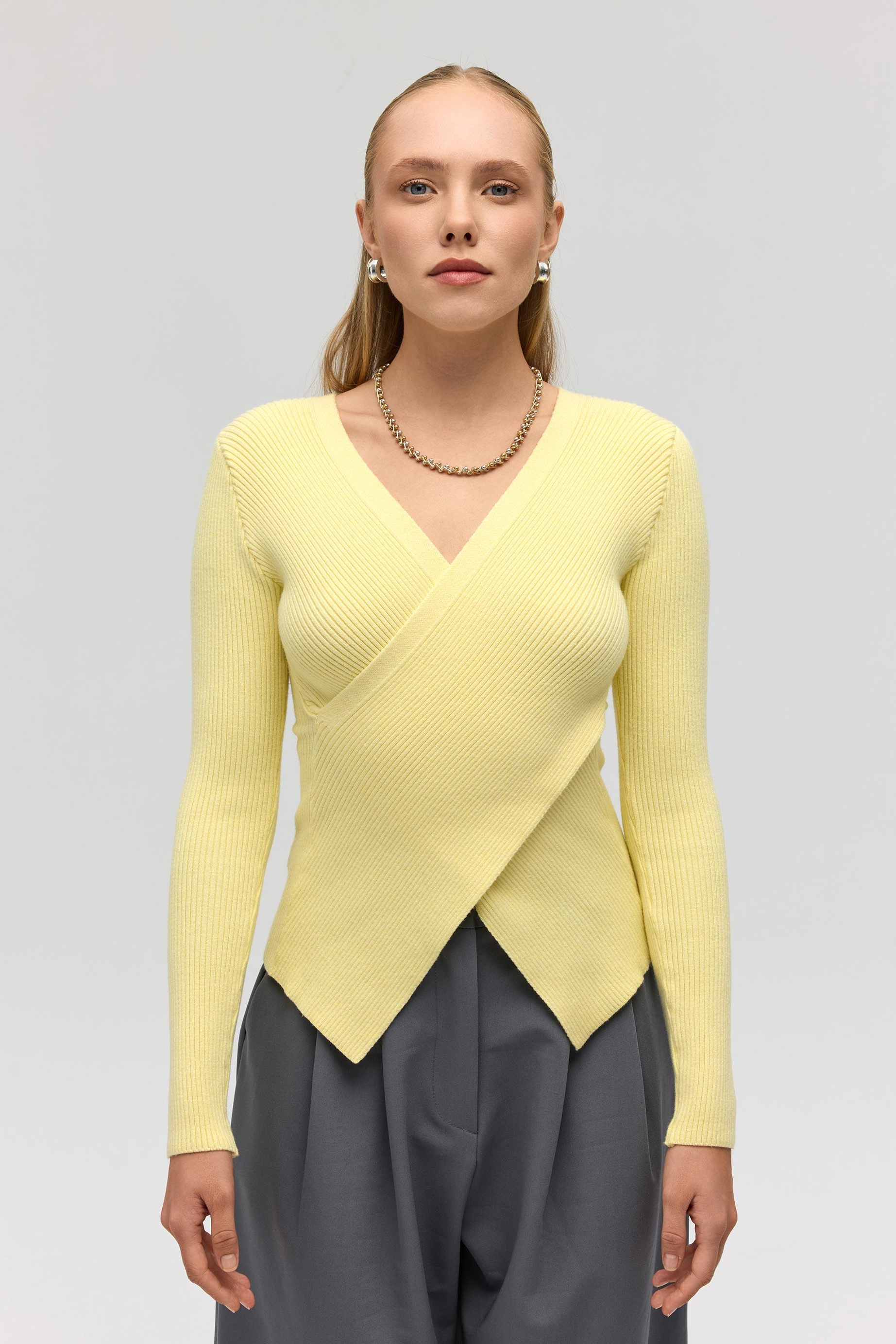 Soren Çapraz Detay Sarı Triko Kazak