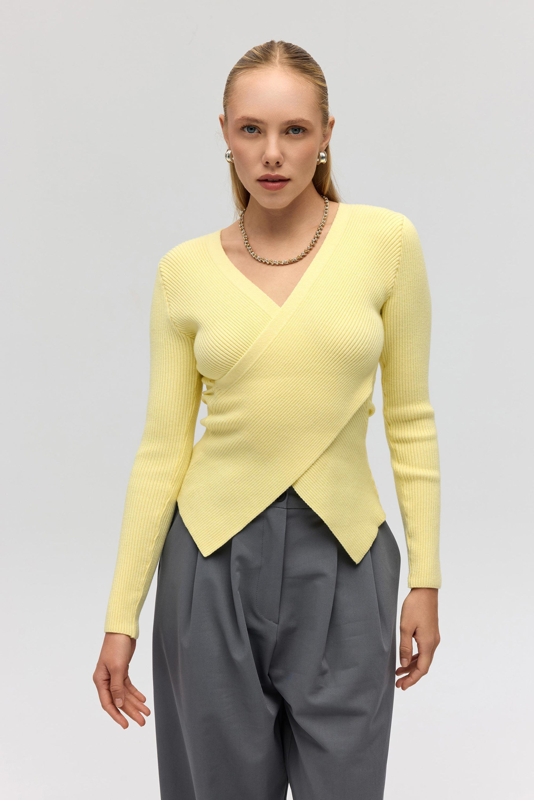 Soren Çapraz Detay Sarı Triko Kazak