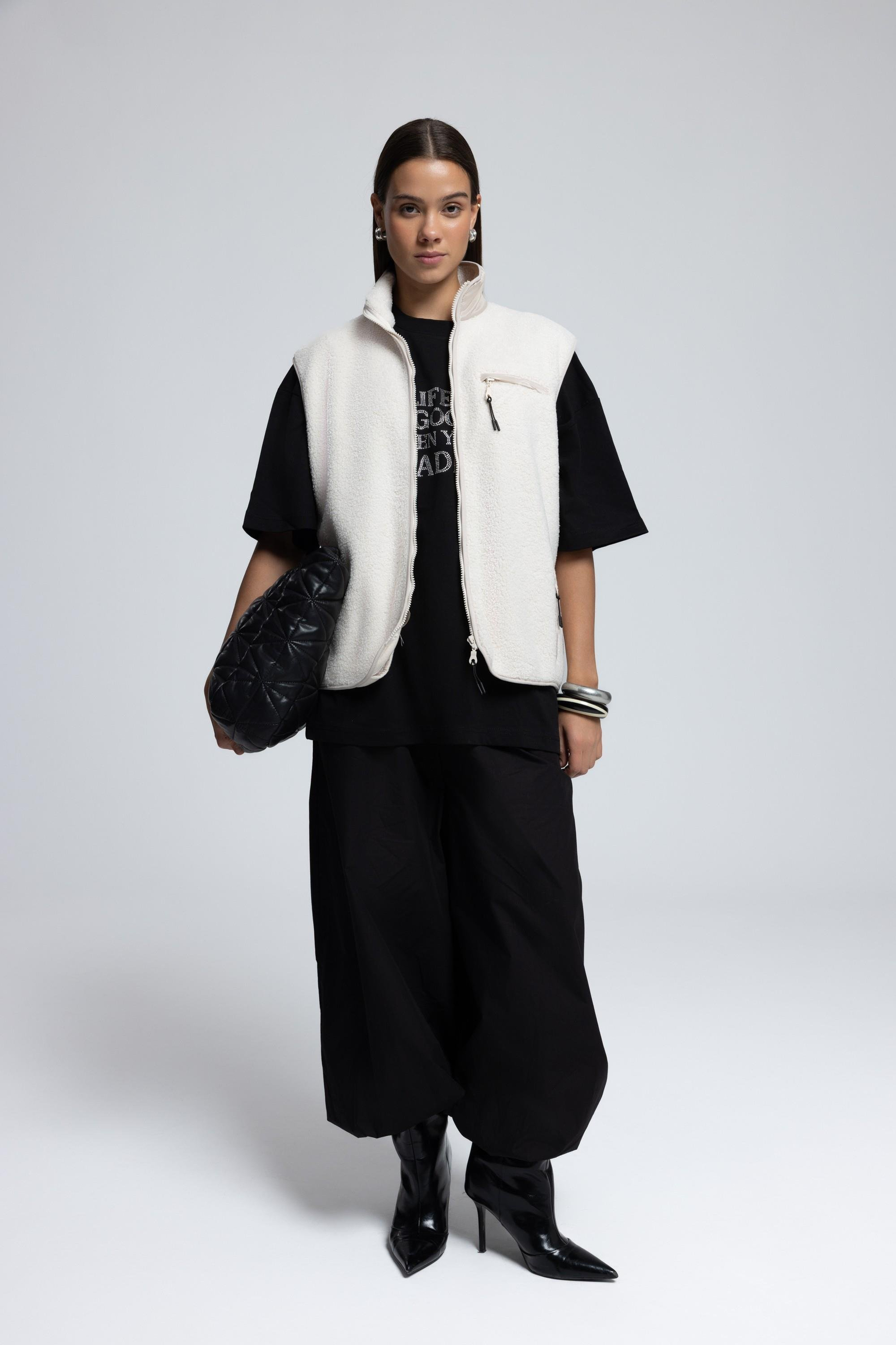 Alberg Beige Oversized Teddy Vest