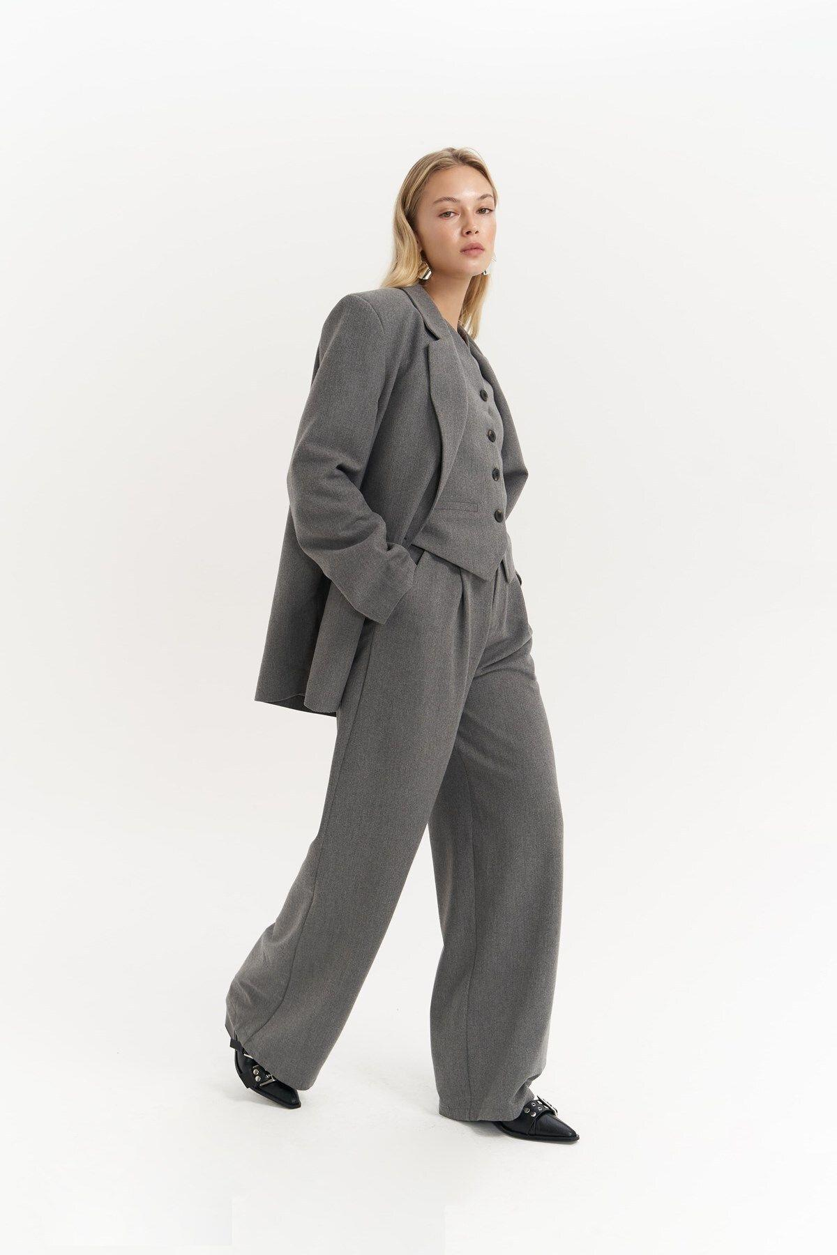 Blake Light Gray Blazer Vest and Trousers Set