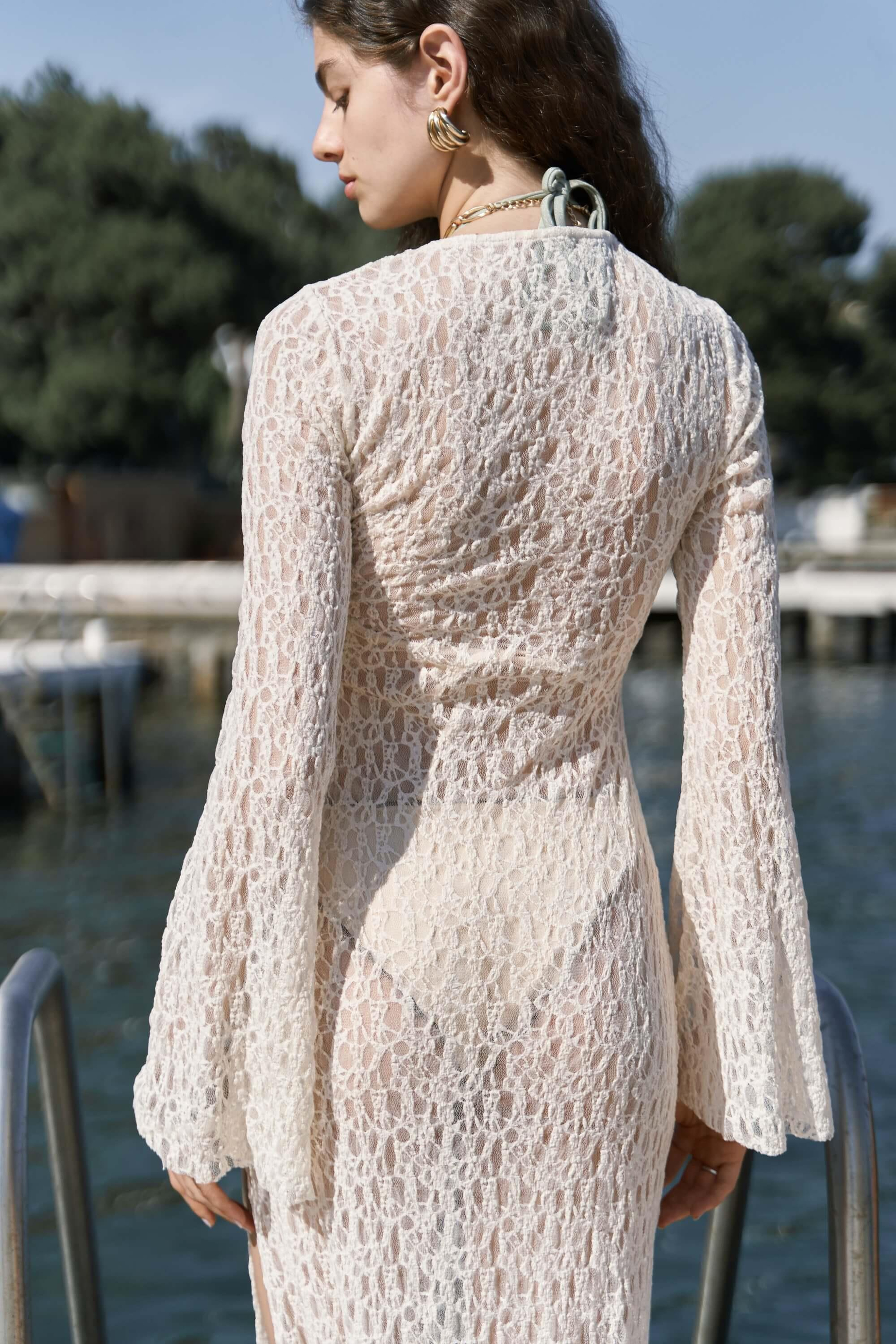 Caroline Dantelli Bej Uzun Elbise