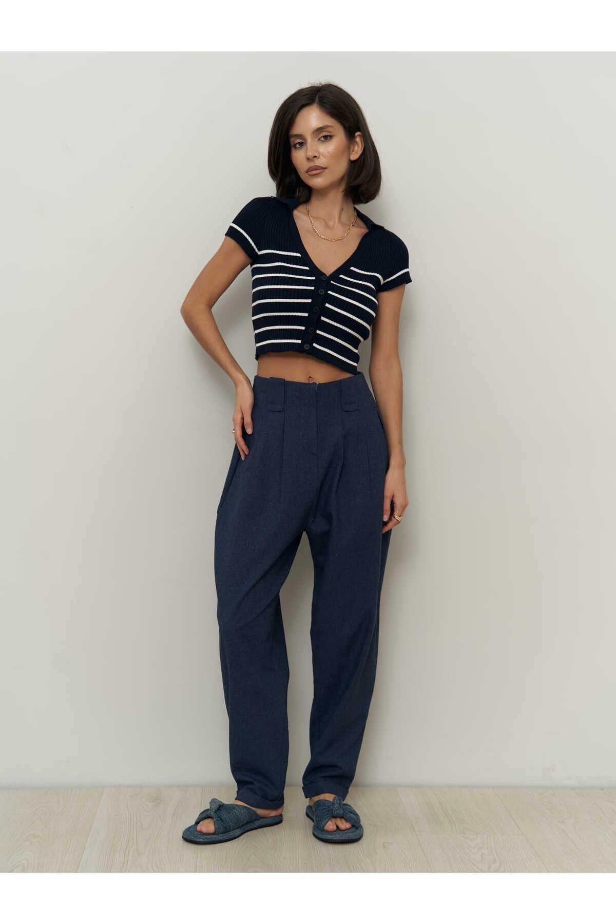 Bohemai Carrot Dark Blue Linen Trousers