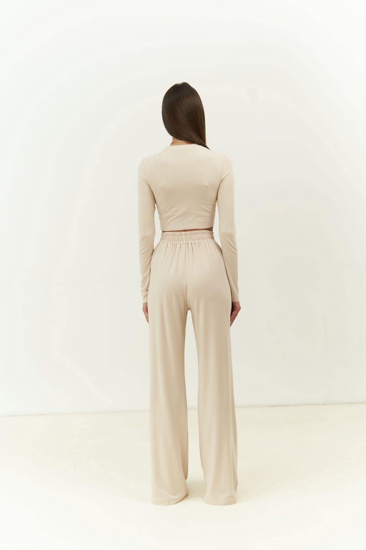 Jany Uzun Kollu Bej Crop Pantolon Takım