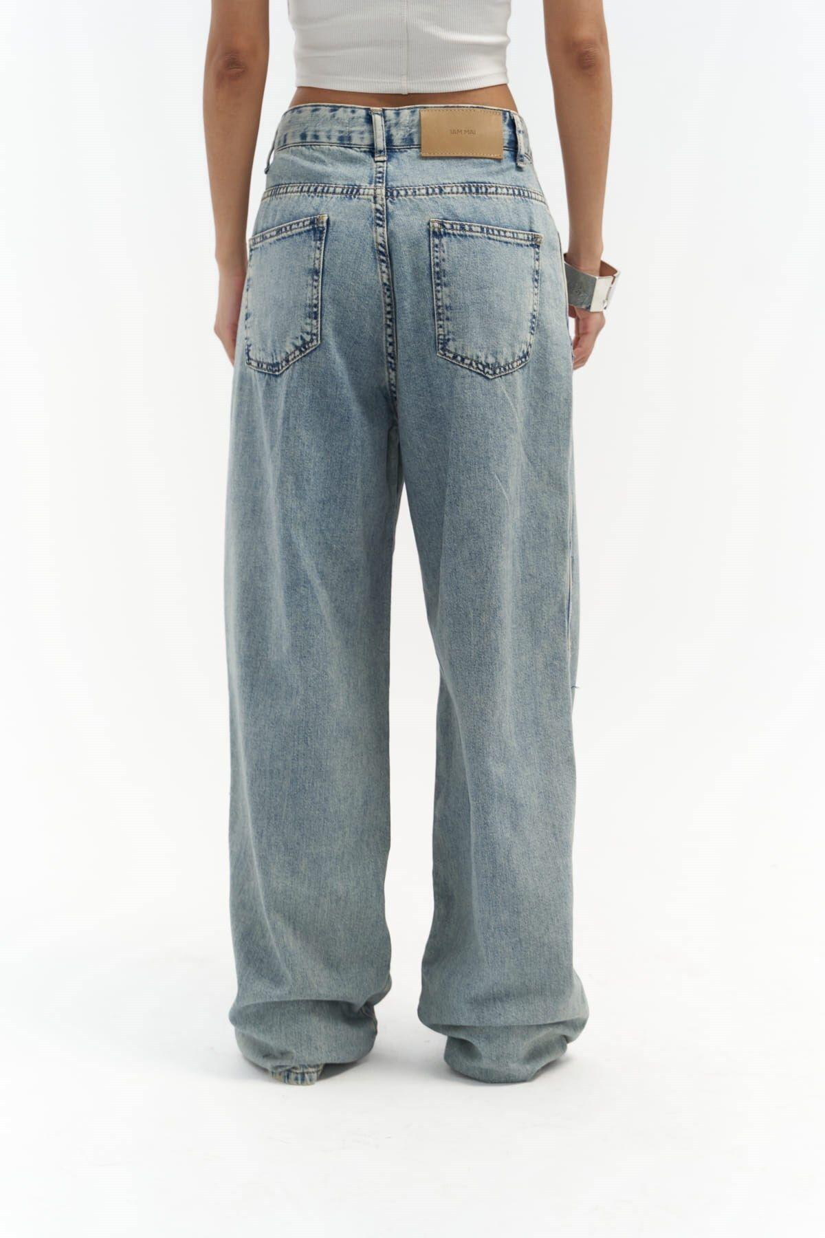 Kellen Ice Blue Jeans with Ripped Detail 