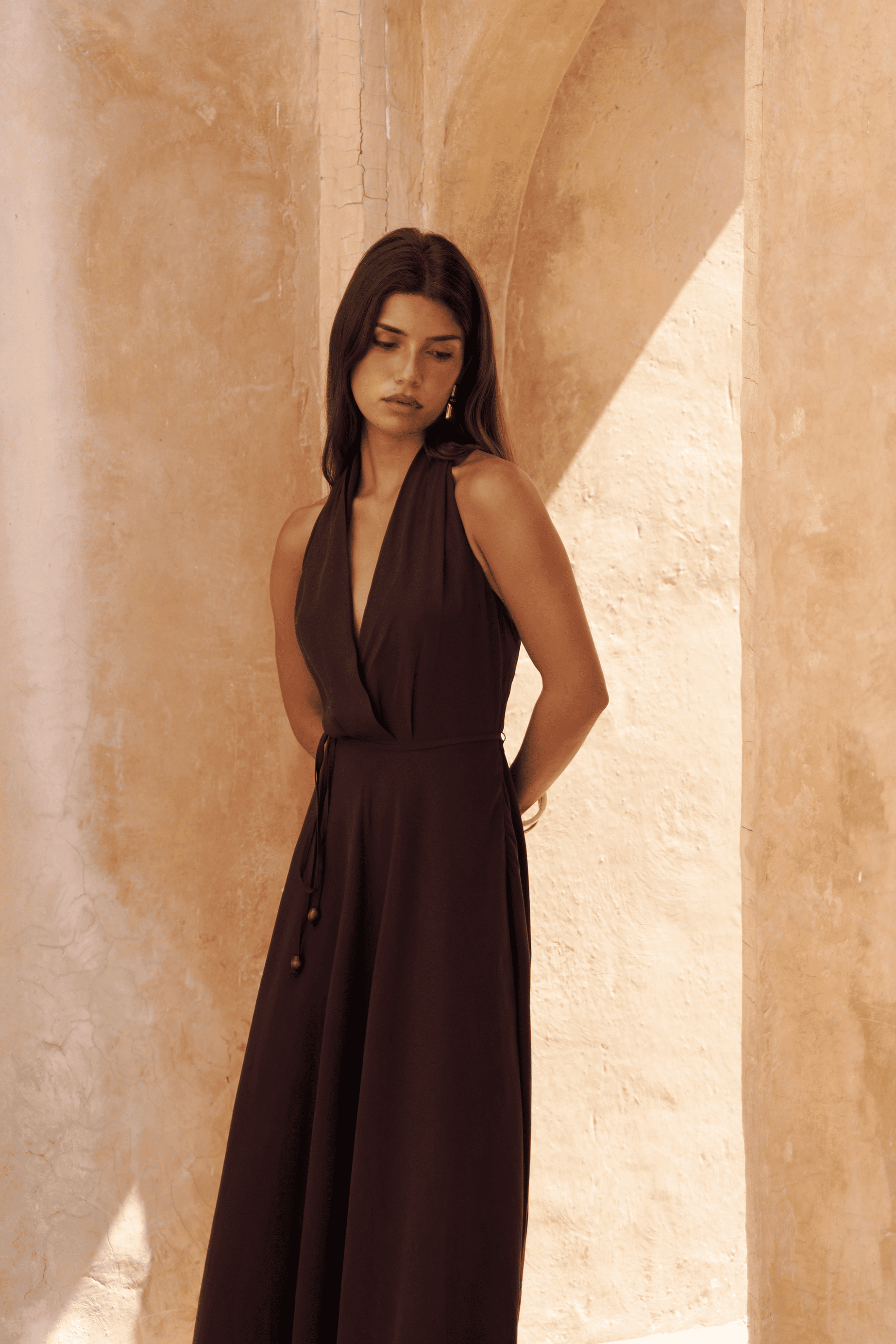 Rhonsa Bağcıklı Bordo Uzun Elbise