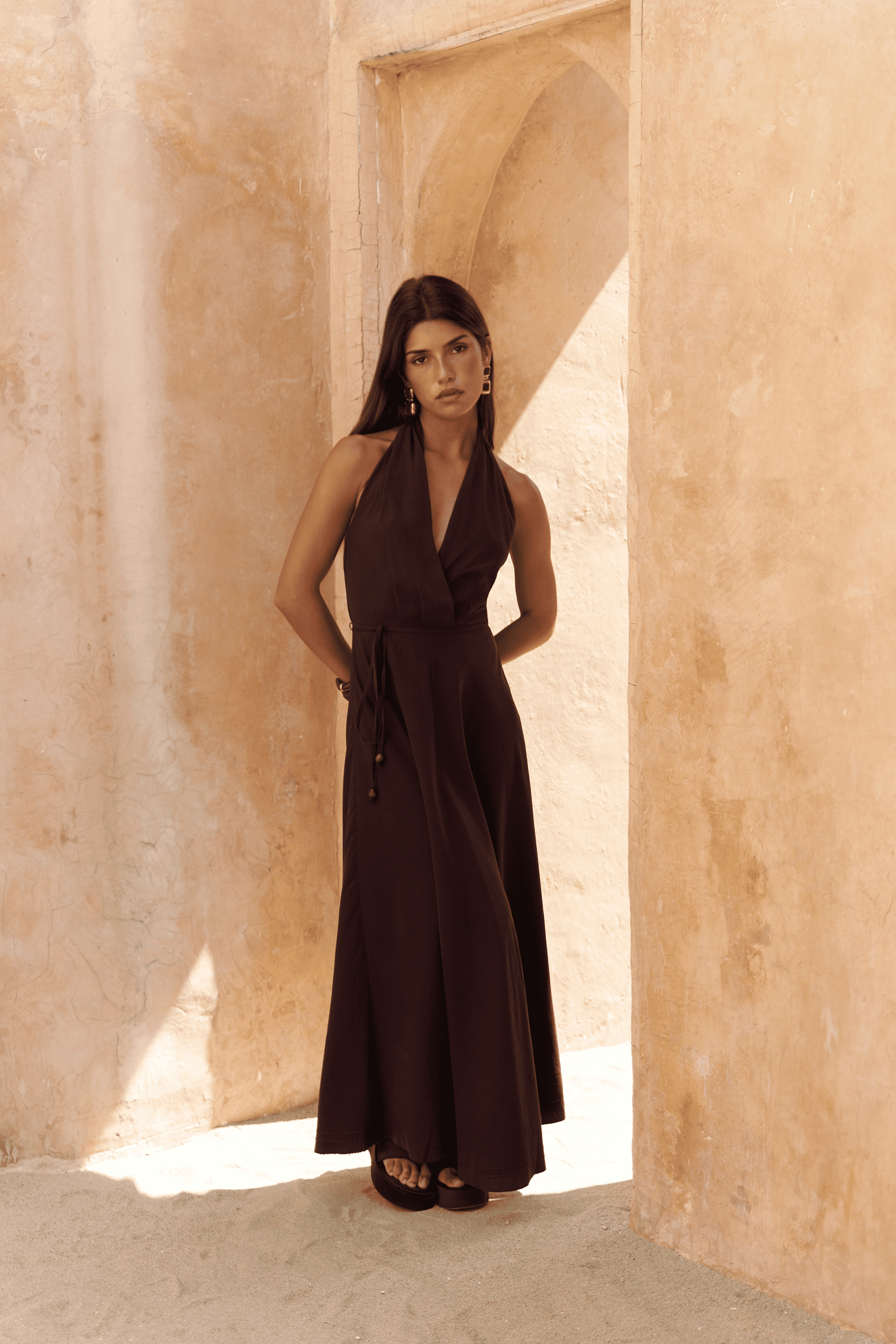 Rhonsa Bağcıklı Bordo Uzun Elbise