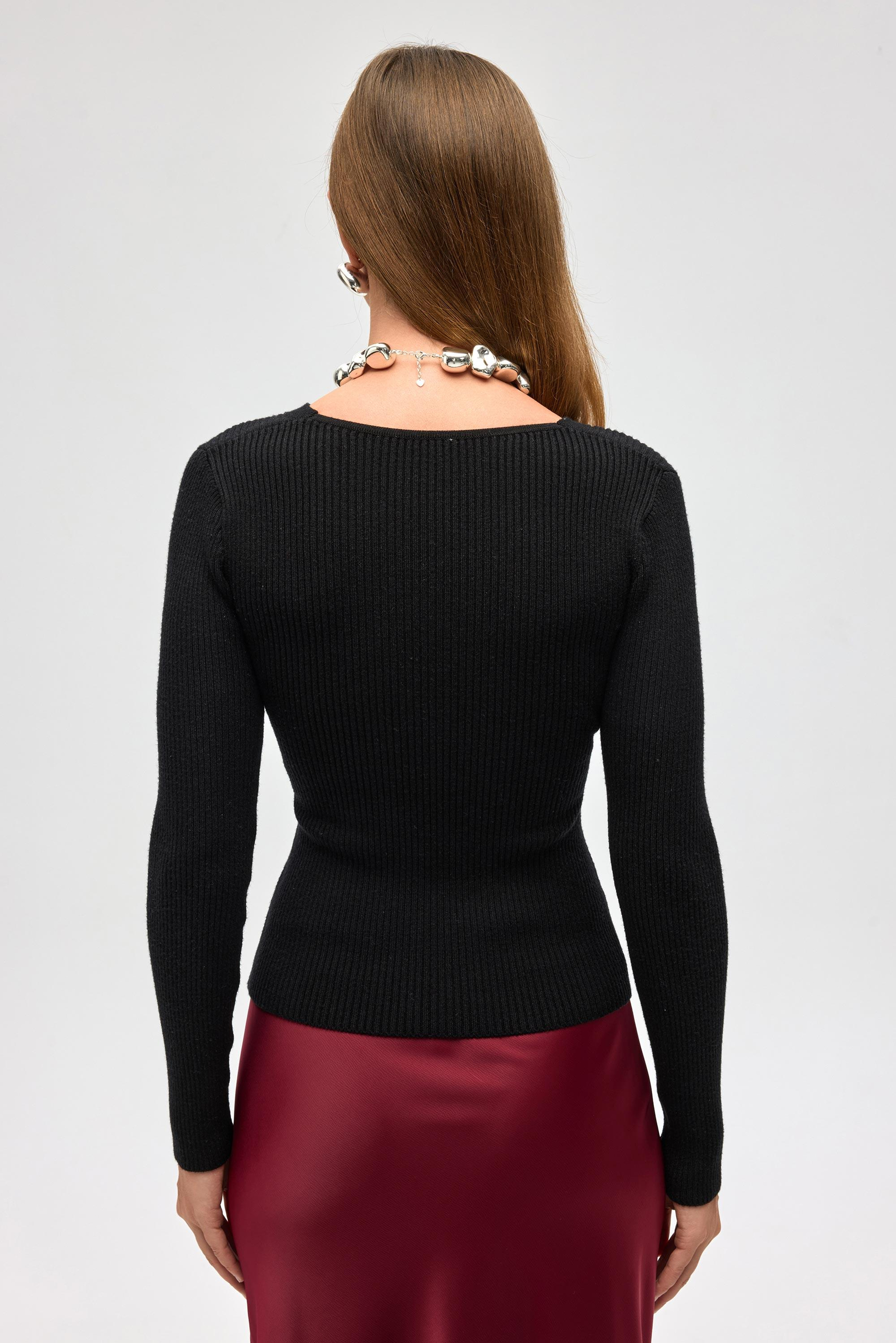 Soren Çapraz Detay Siyah Triko Kazak