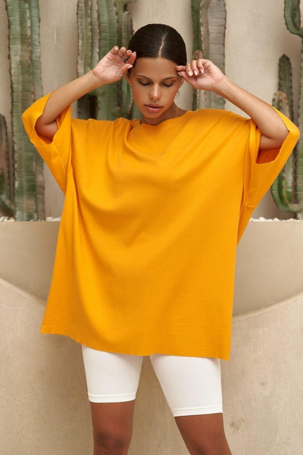 Mai Collection Taylor Oversize Orange T-Shirt