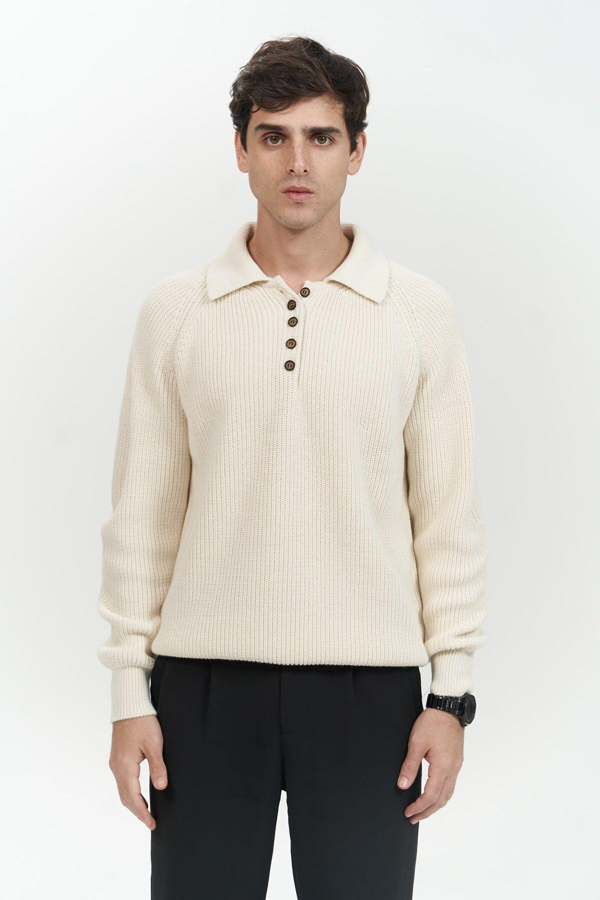 Vander Düğme Detay Ekru Erkek Triko Kazak