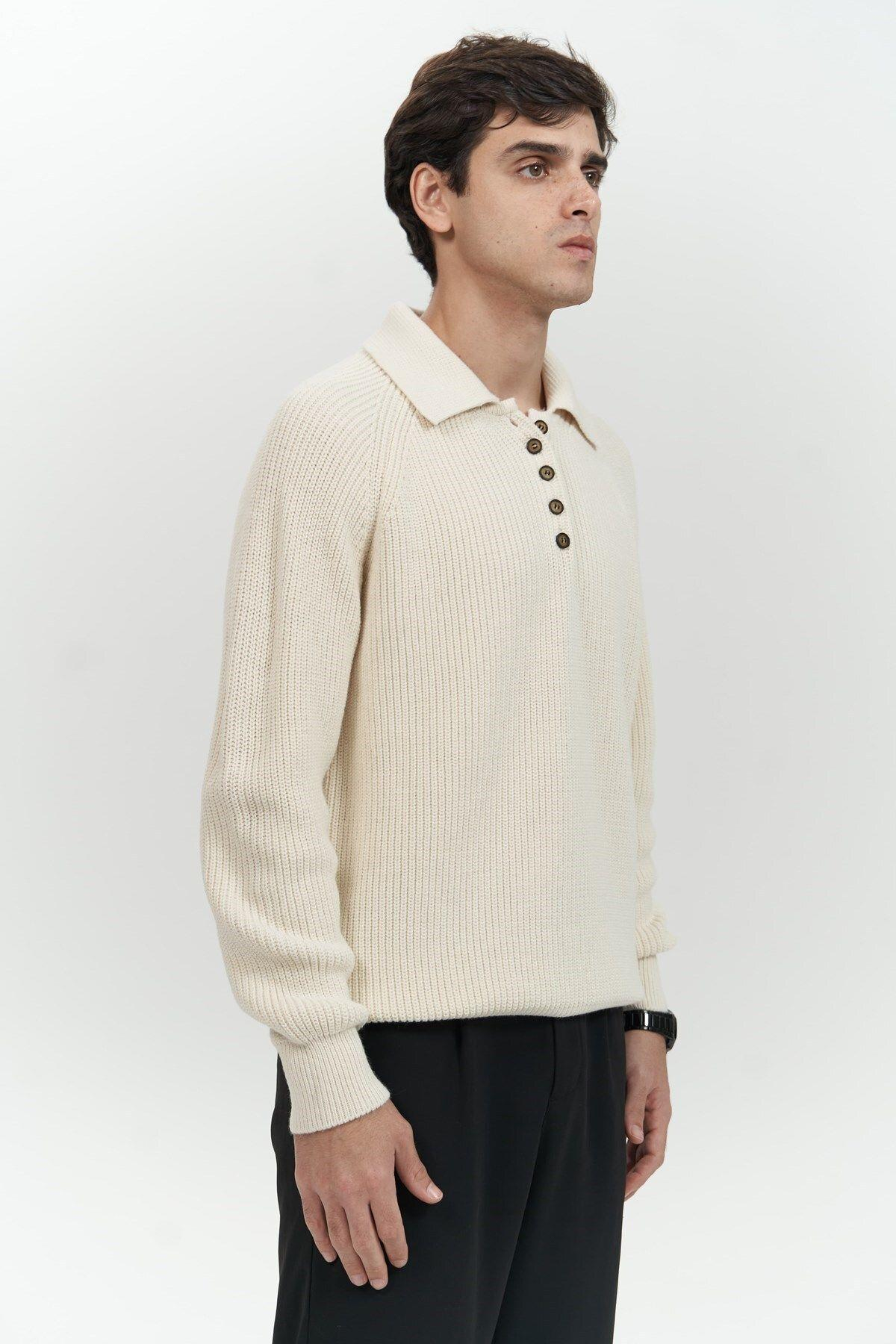 Vander Düğme Detay Ekru Erkek Triko Kazak