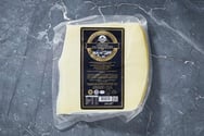 Eski Kaşar Peynir 300 gr Akmeşe görseli.