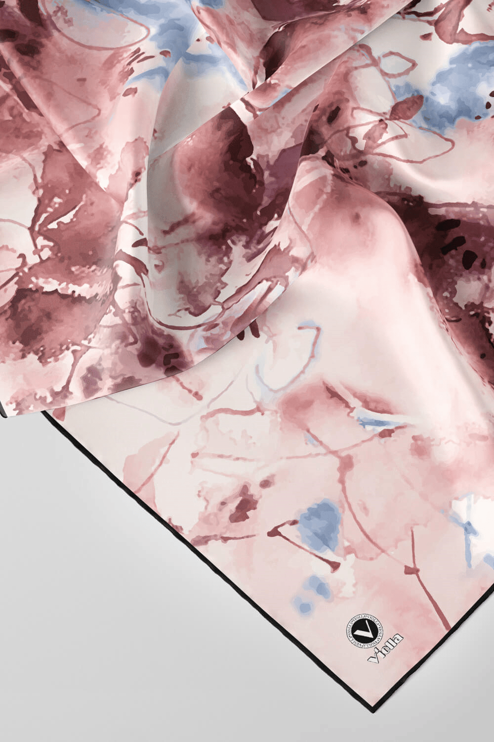 Twill Batik Çiçek Desenli Pudra Renkli 90x90 Eşarp (İpek İçermez) Kenar Dikiş Şekli El Dikişli