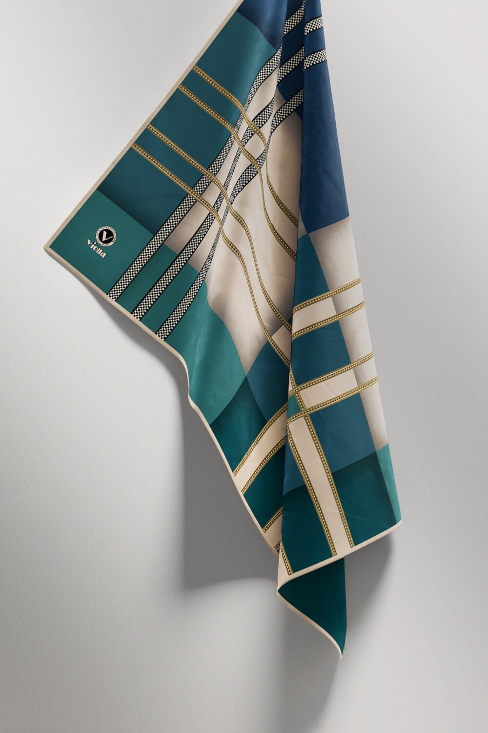 Twill Geometrik Desenli Petrol Yeşili - İndigo Renkli 90x90 Eşarp (İpek İçermez) Kenar Dikiş Şekli El Dikişli