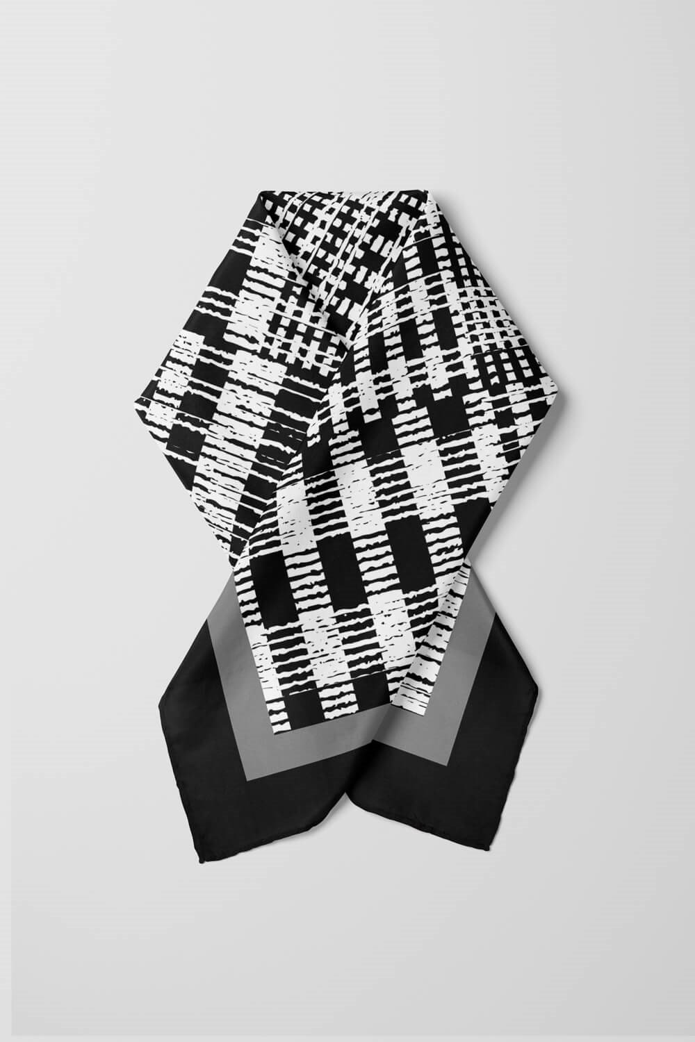 Violla Kadın Siyah Beyaz Kareli Desenli 50x50 Bandana HYL DG0810-22