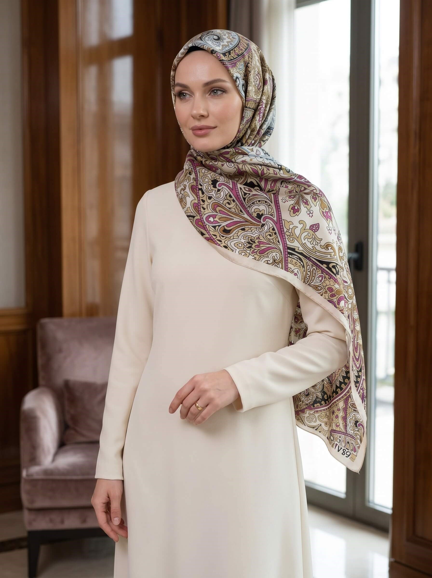 100% İpek Etnik Desenli Bej - Mürdüm Renkli 92x210 Şal