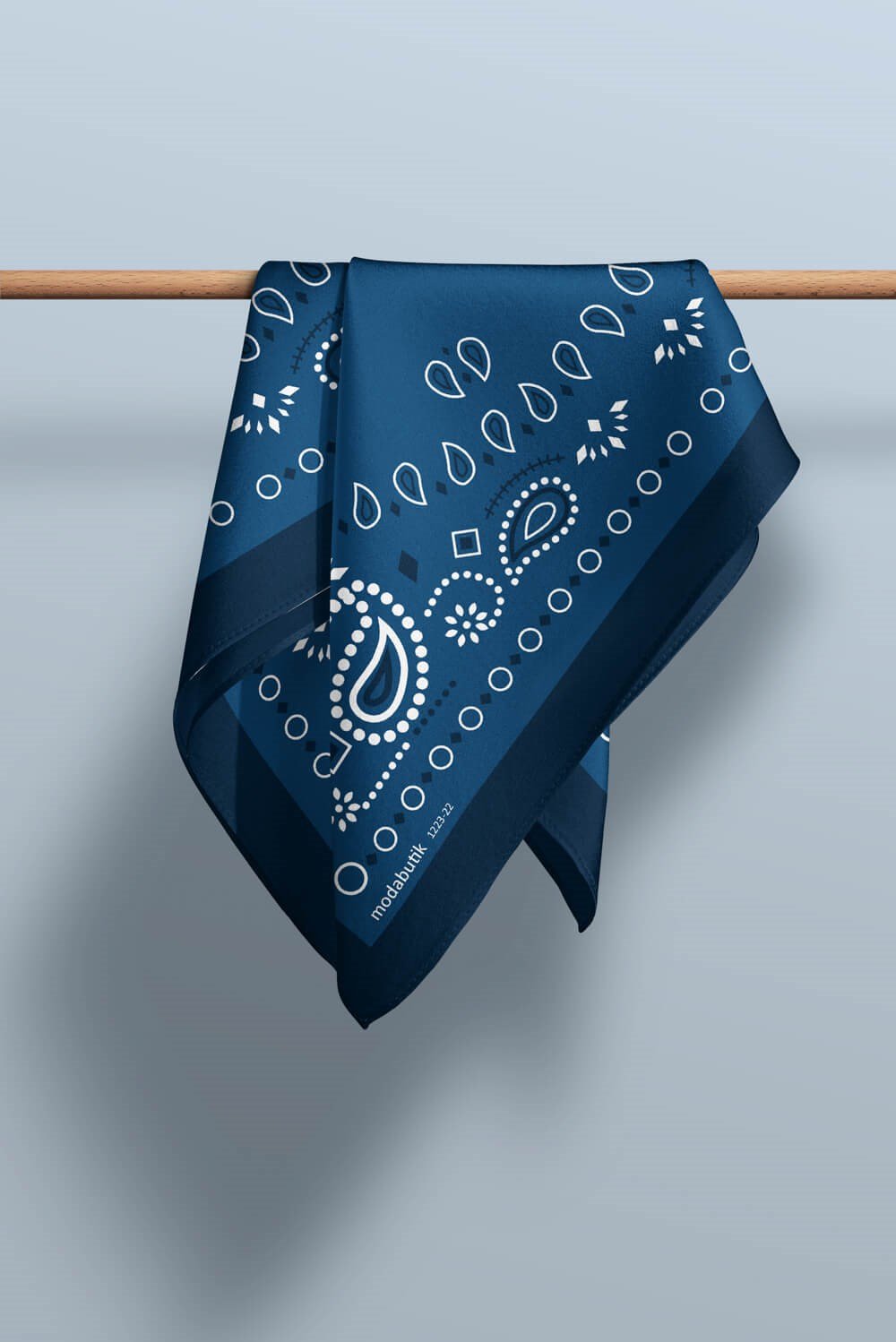 Violla E15 Kadın Beyaz Mavi Etnik Desenli 50x50 Bandana