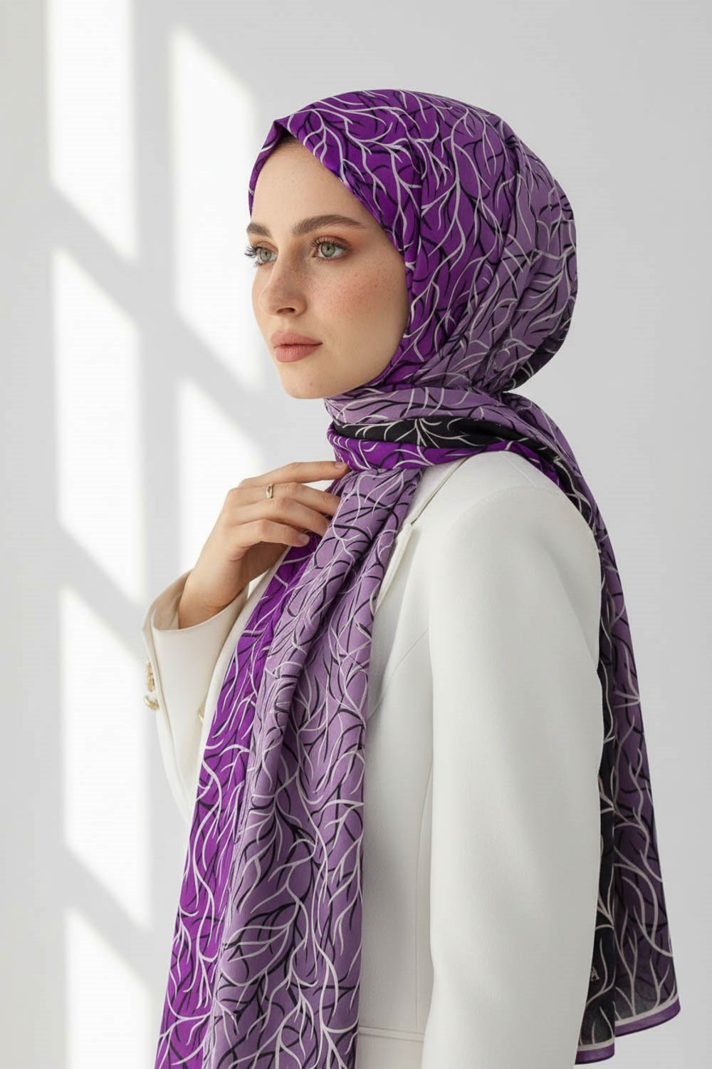 KREP GEOMETRİK DESENLİ LİLA RENKLİ 75X195 KIRIŞMAZ ŞAL