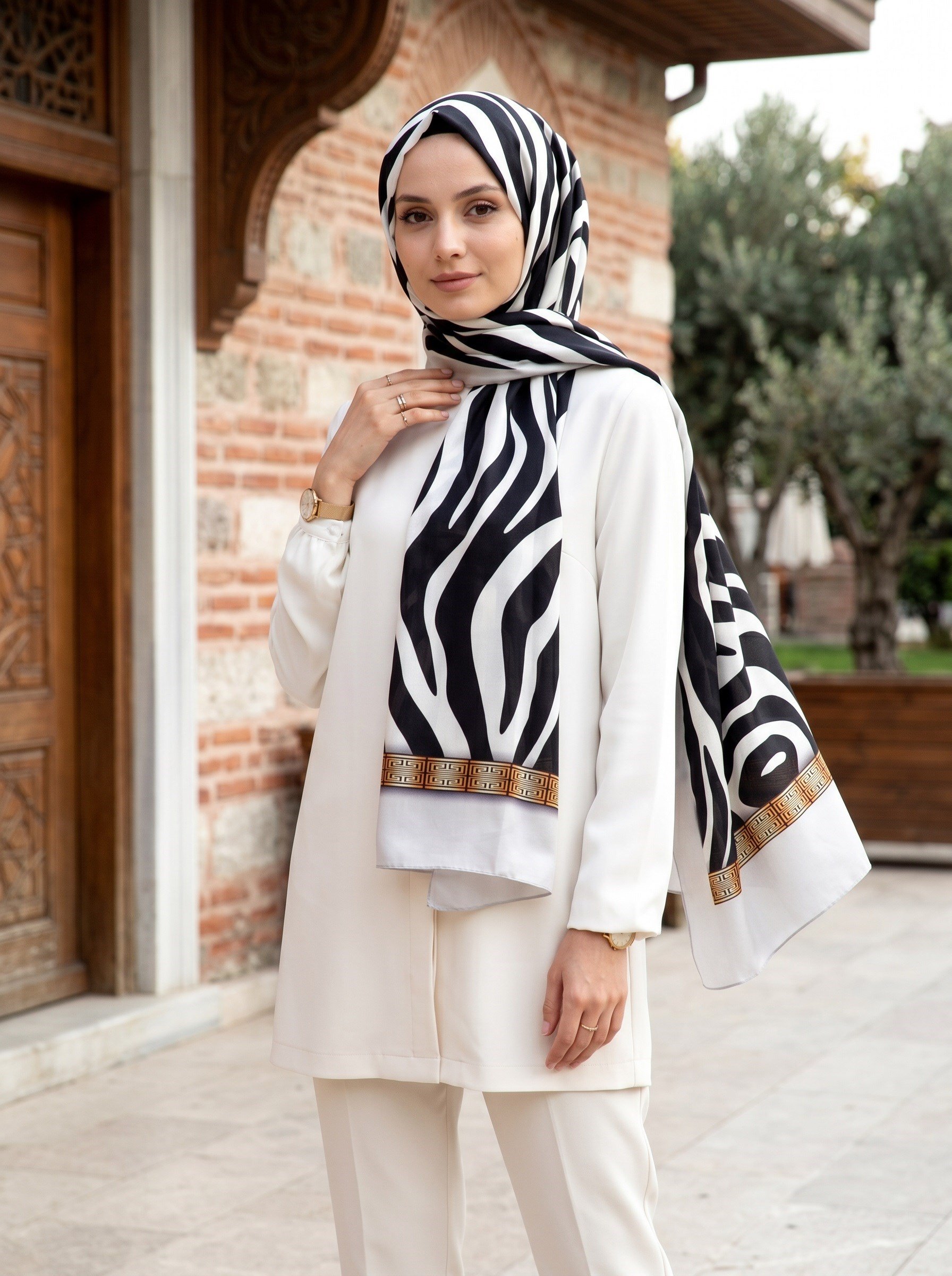 %100 Saf İpek Şal İnce Saten Vual Dokuma Zebra Desenli 90x210 Şal