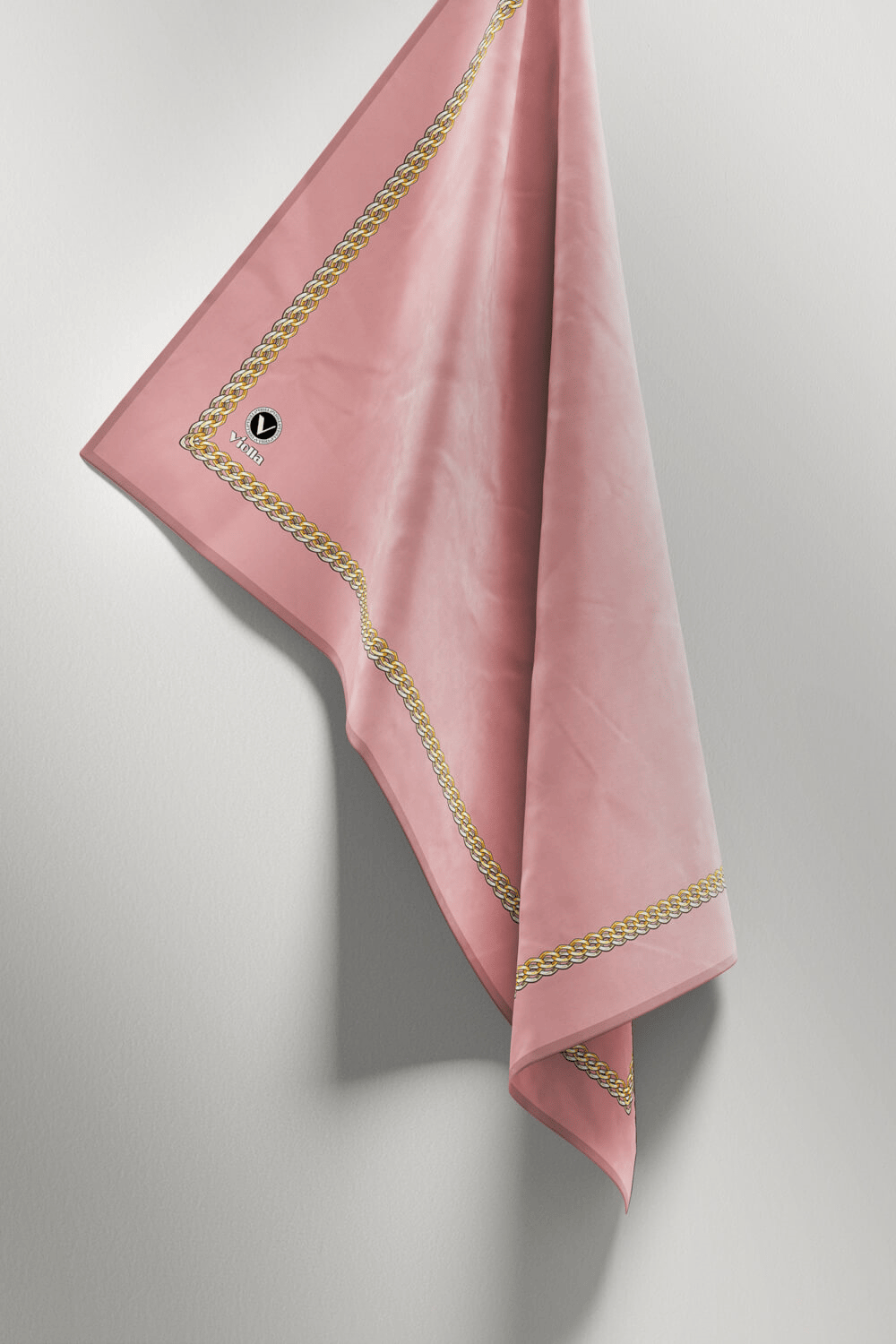 Twill Kenar Motifi Zincir Desenli Düz Pudra Renkli 90x90 Dikim Şekli : El Dikişi Eşarp (İpek İçermez)