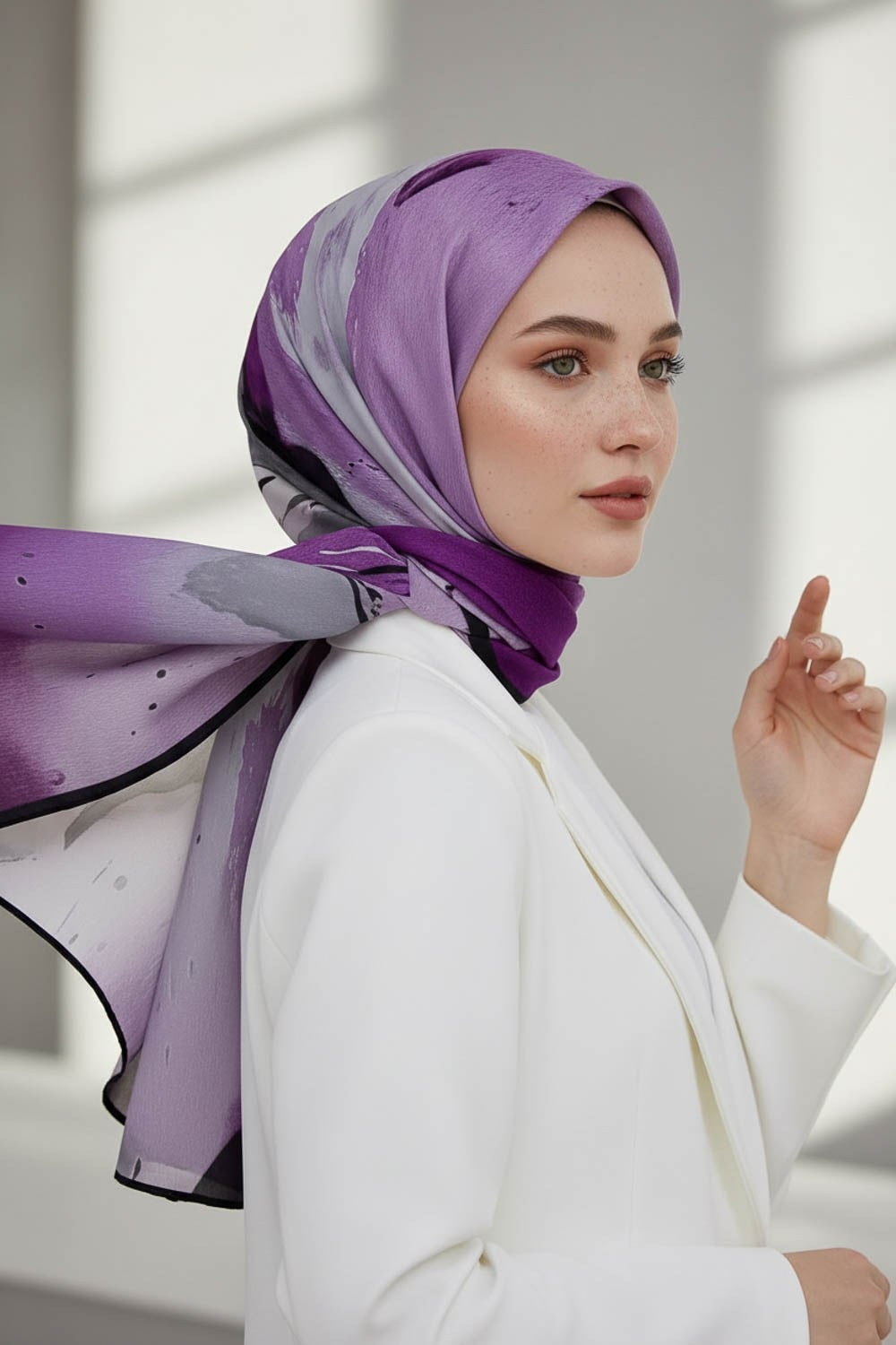KREP BATİK DESENLİ GRİ - LİLA RENKLİ 75X195 KIRIŞMAZ ŞAL
