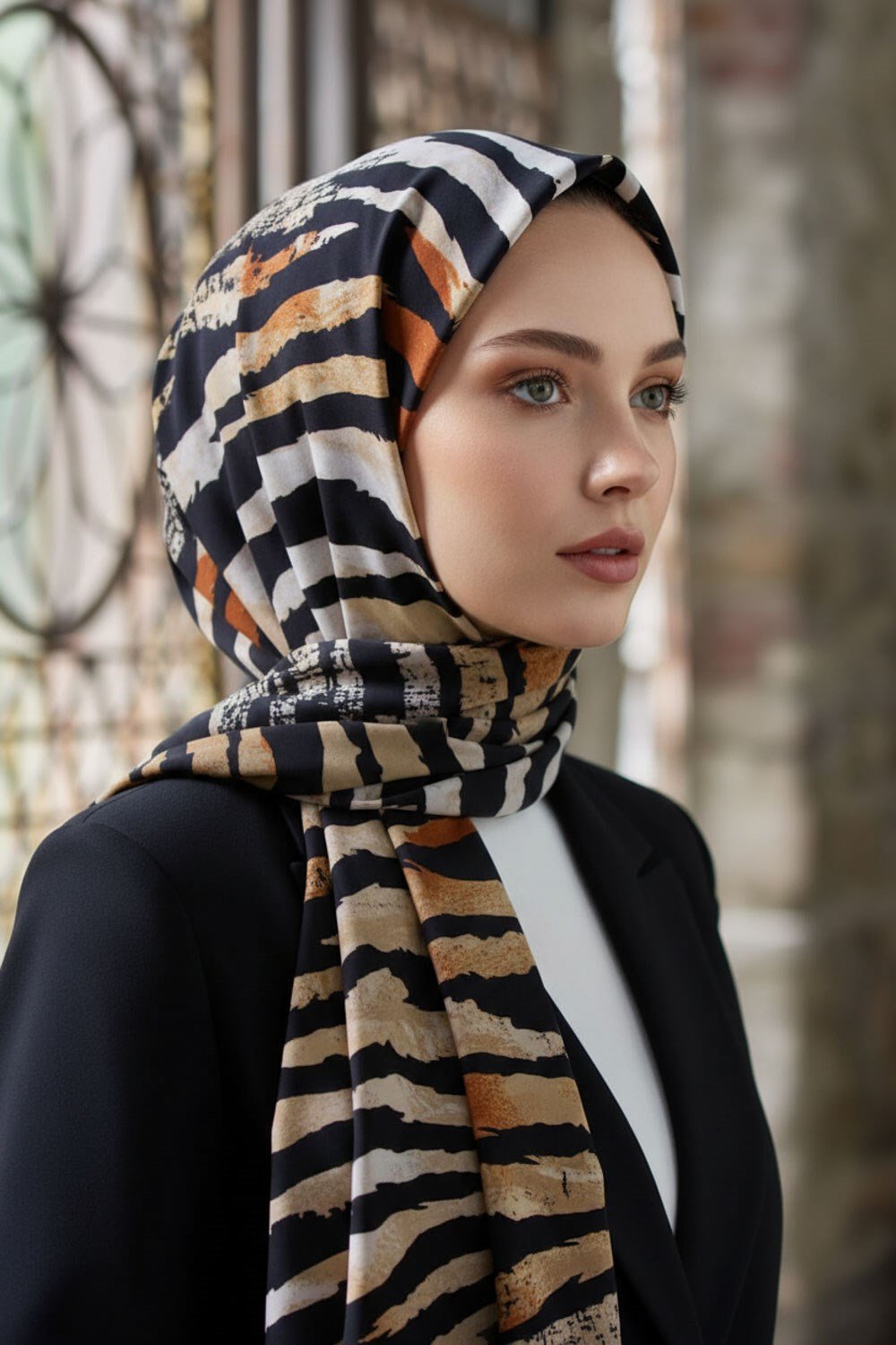 KREP ZEBRA DESENLİ TABA - SİYAH RENKLİ 75X195 KIRIŞMAZ ŞAL