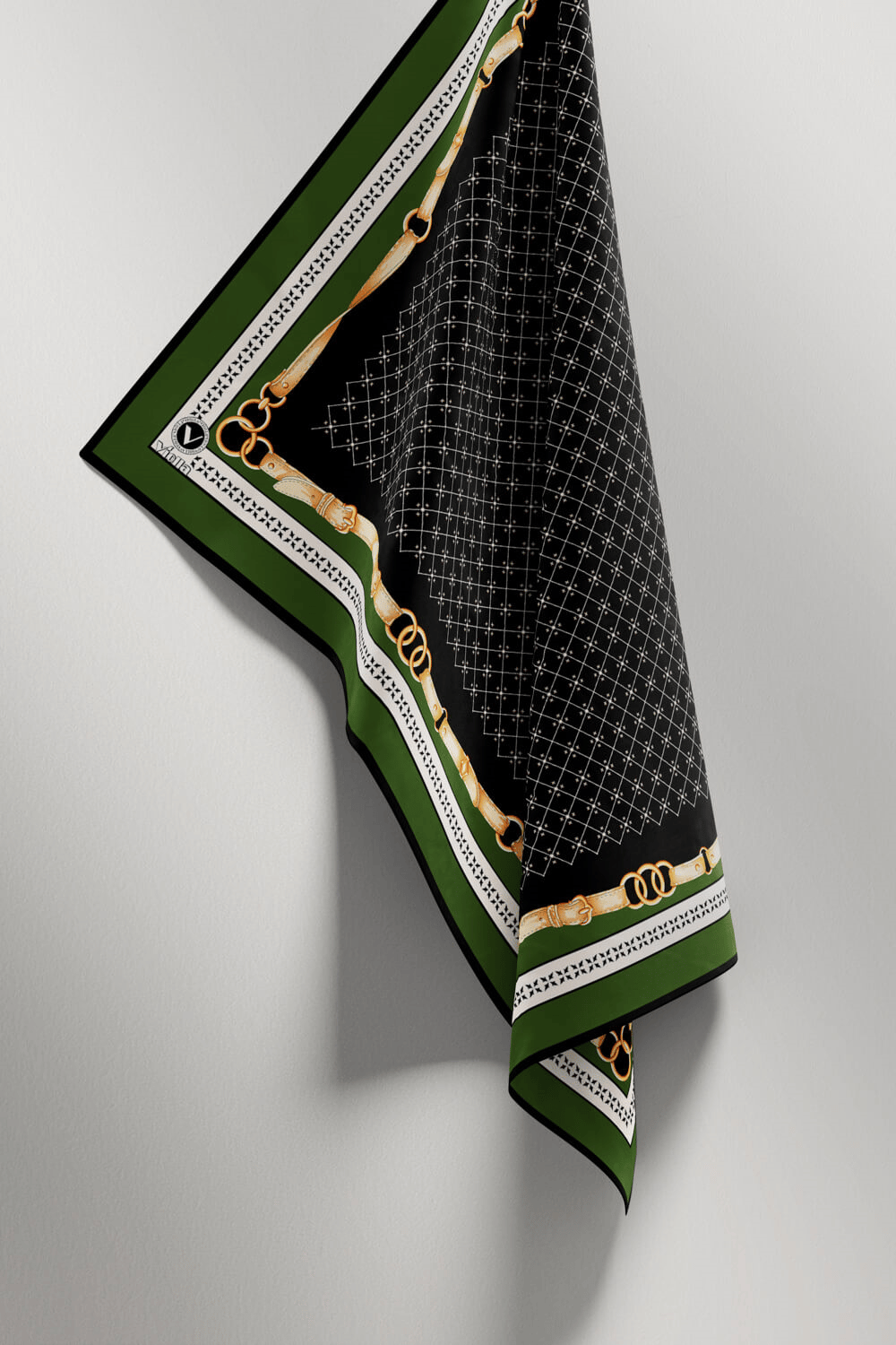 Twill Kemerli ve Çıtır Motifli Desenli Zümrüt Yeşili Renkli 90x90 Eşarp (İpek İçermez) Dikim Şekli : El Dikişi